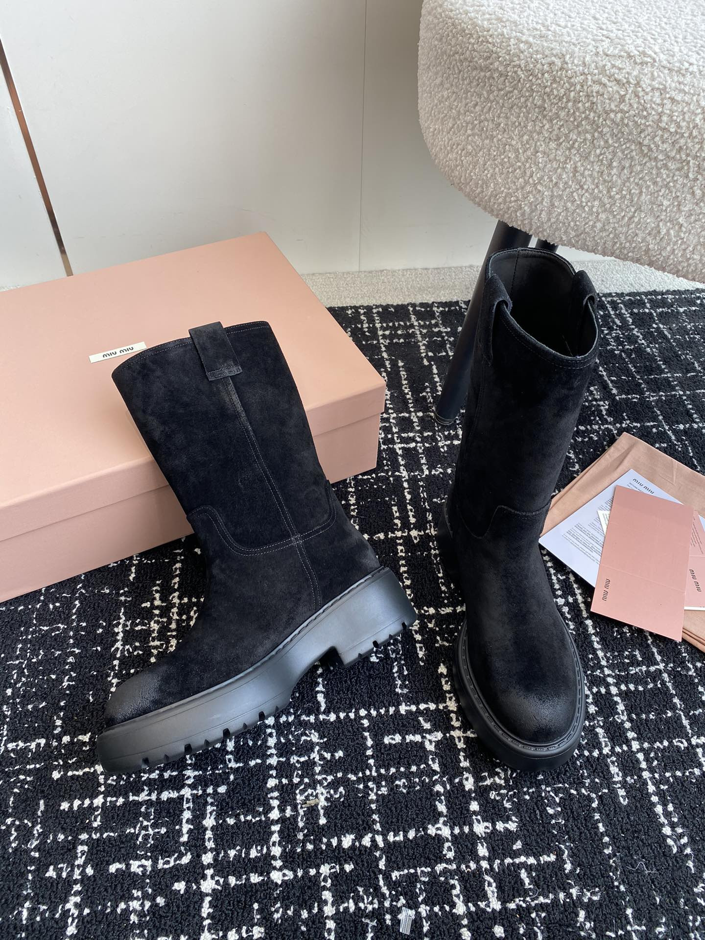ua M1v M1v boot