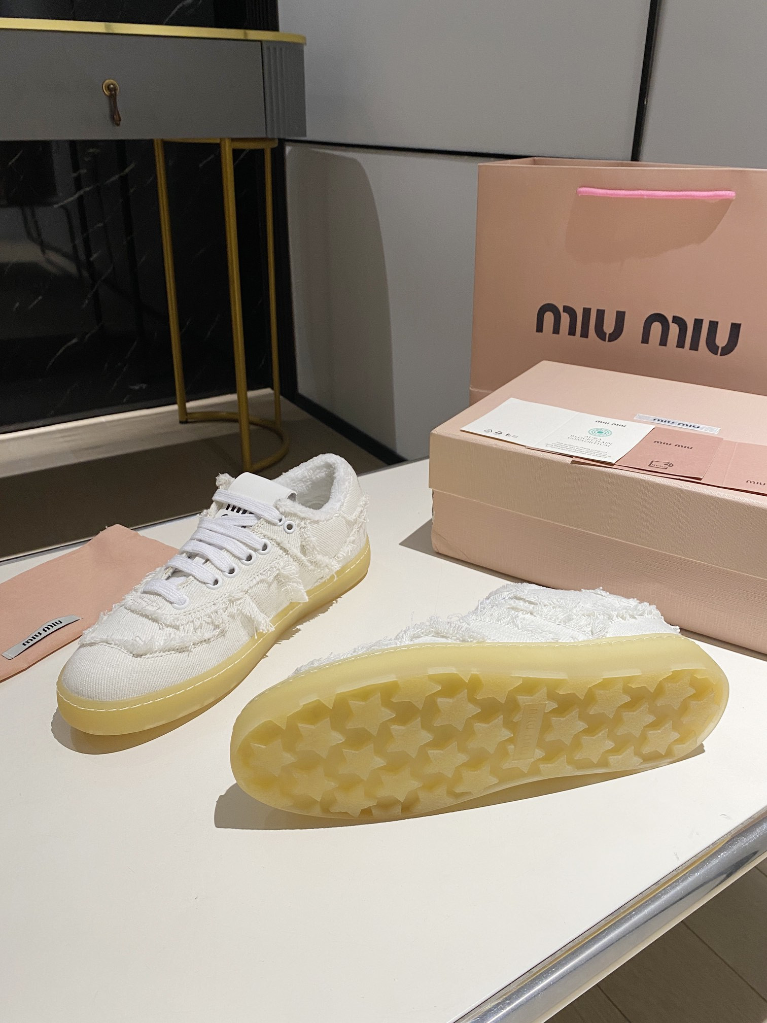 ua M1v M1v sneakers