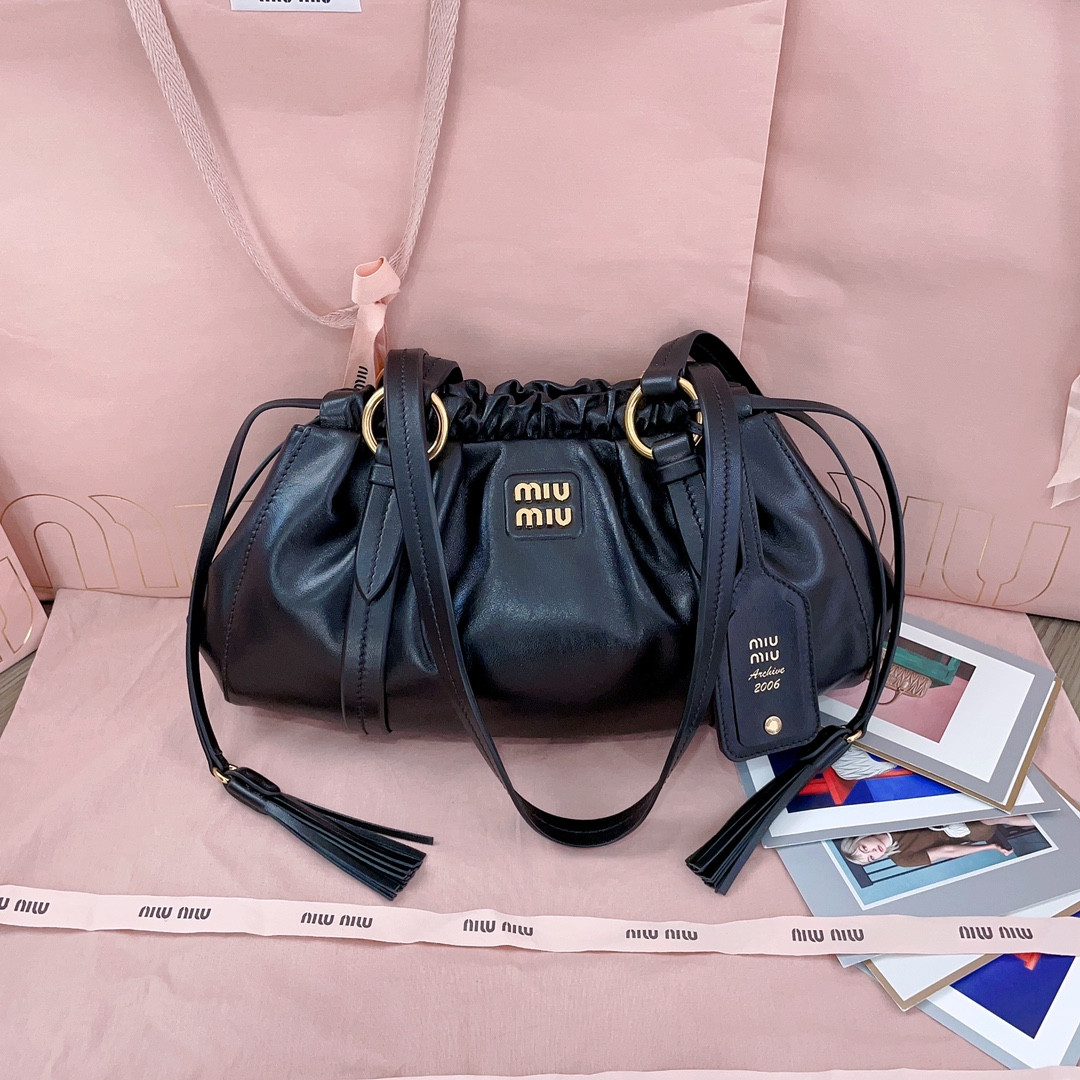 M1v M1v small joie nappa leather bag 16x32x10.5cm