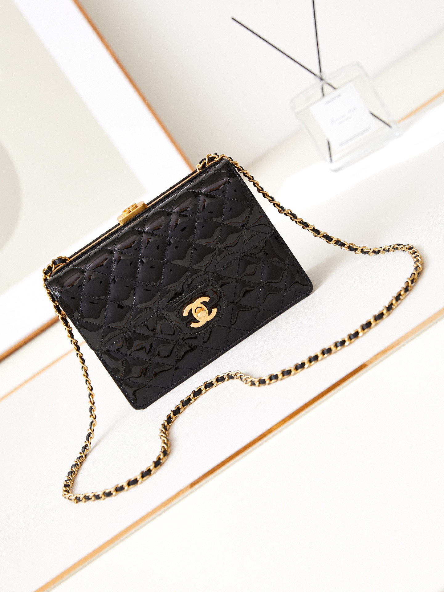 Ch*el 23k box bag 15.5x20x7.5cm