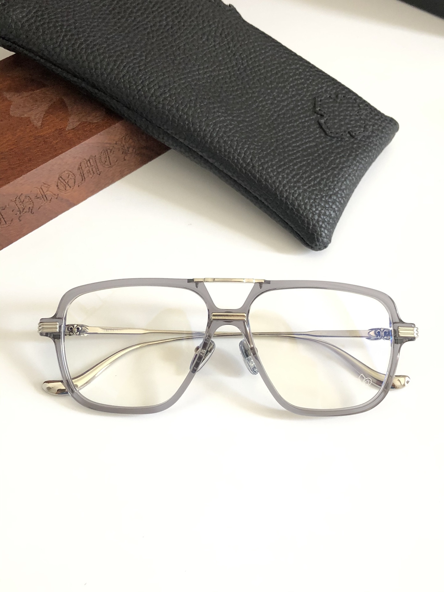 Ch**me He**ts glasses ch8182 57-15-148