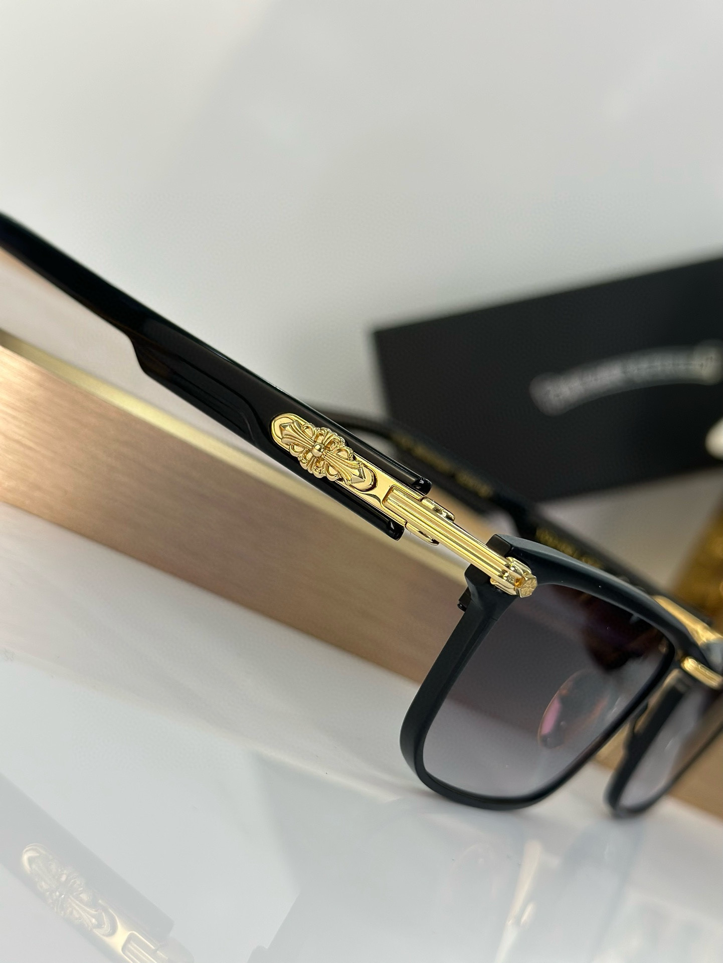 Ch**me He**ts glasses ss24 56-18-146
