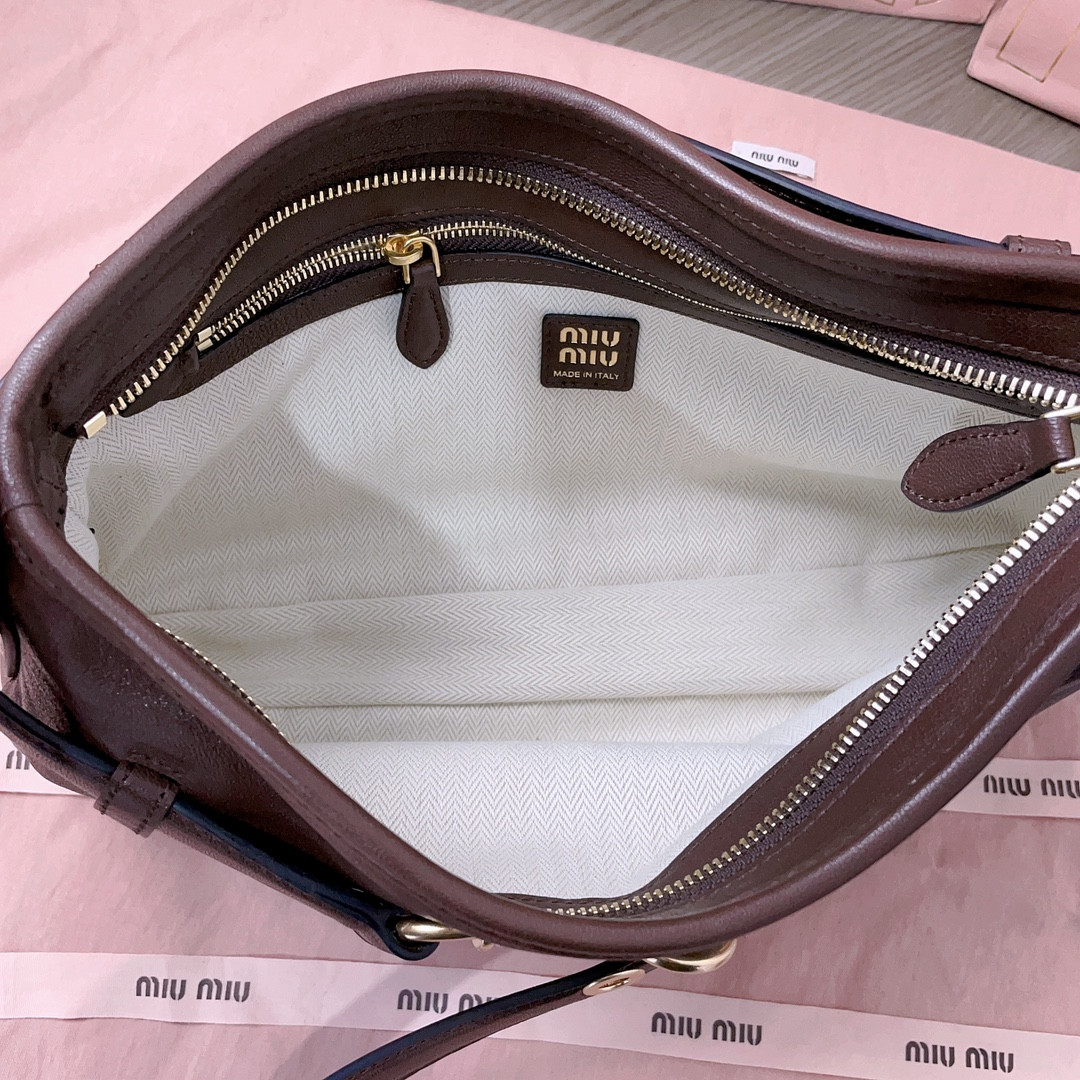 M1v M1v aventure nappa leather bag 5bc182 33x19x5cm
