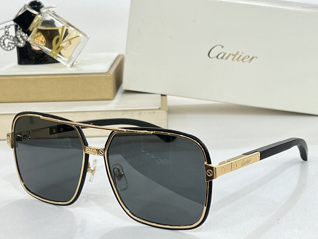Ca*t*er glasses square man design