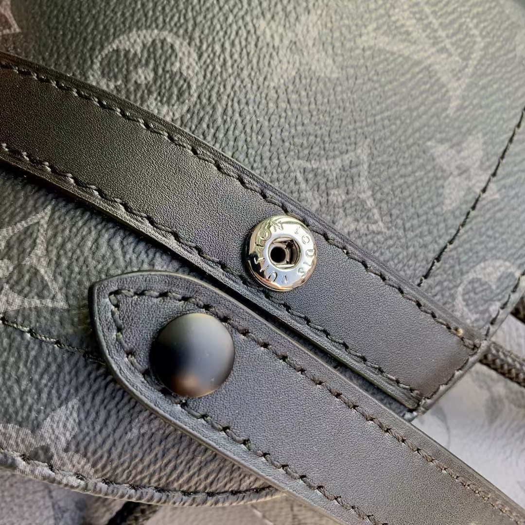 LV Christopher PM M46331 32 x 39 x 12 cm