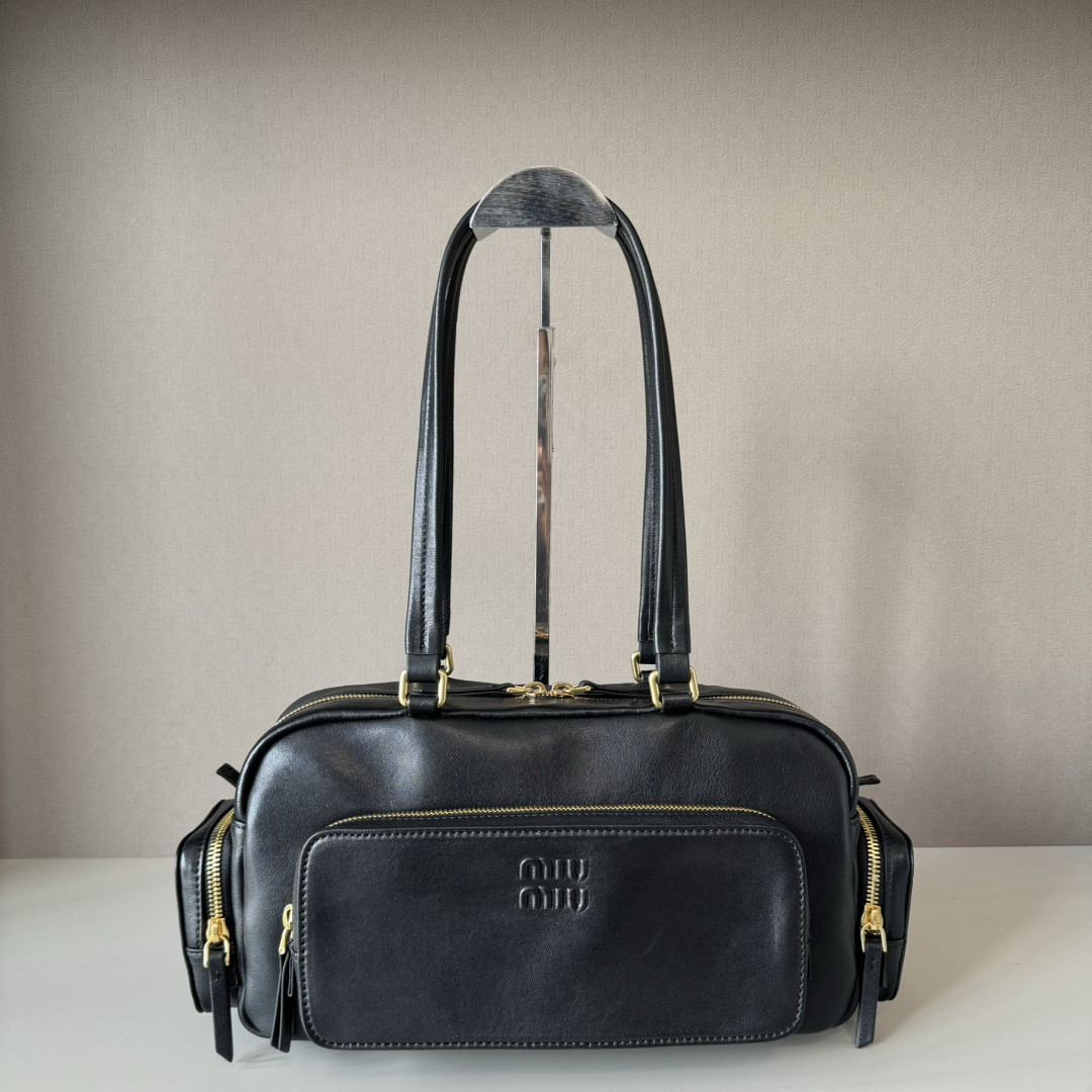 M1v M1v pocket washed nappa leather bag 32x15.5x11cm