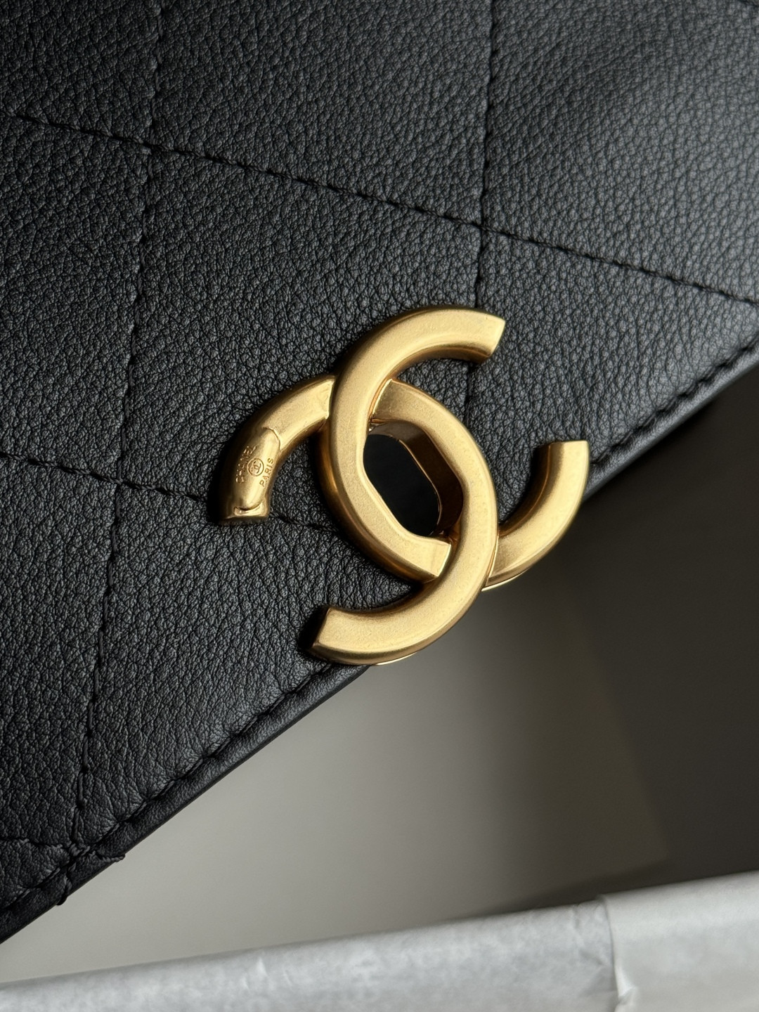 Ch*el large flap bag with top handle calfskin 20.5x28x9.5cm