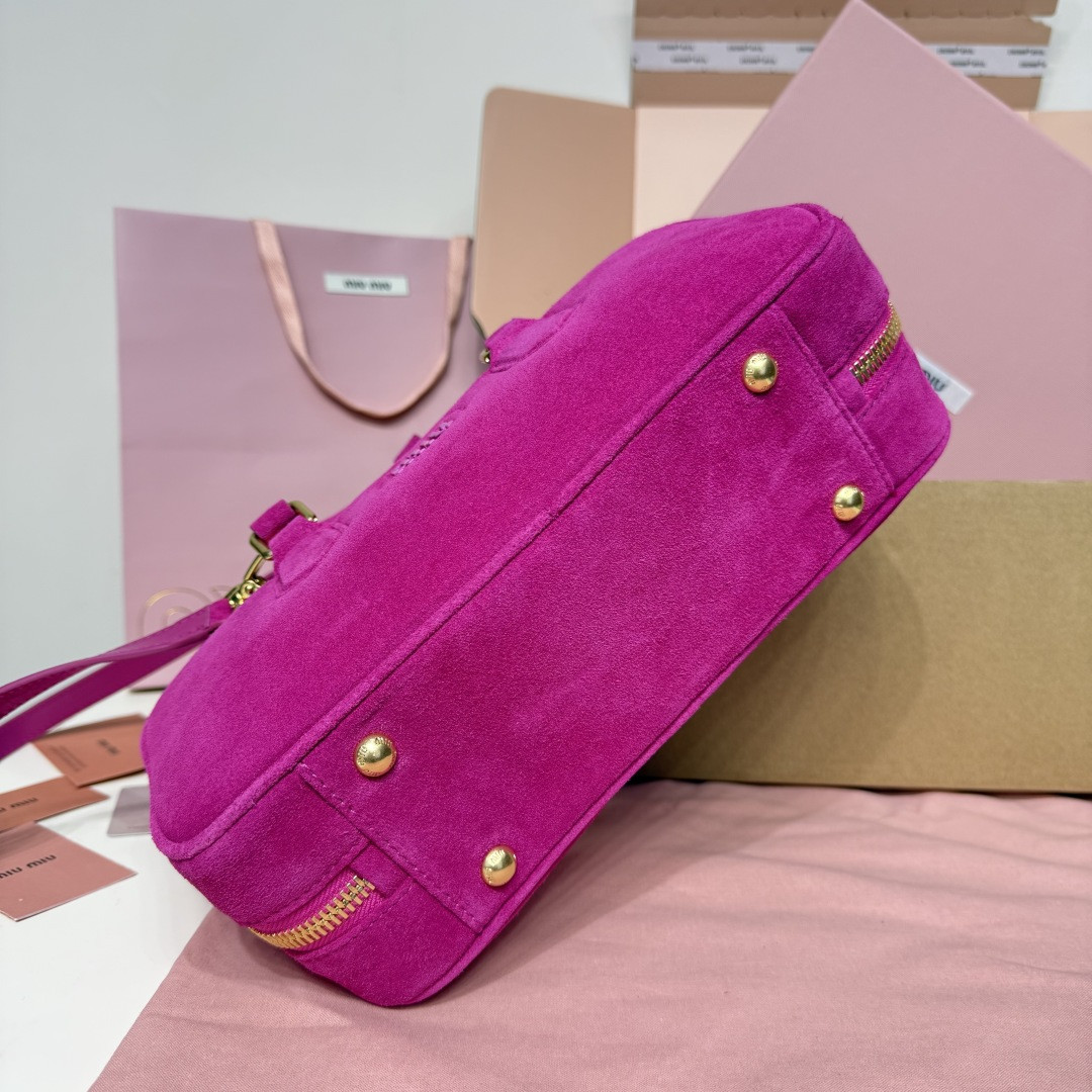 M1v M1v arcadie suede bag 27x12x9cm
