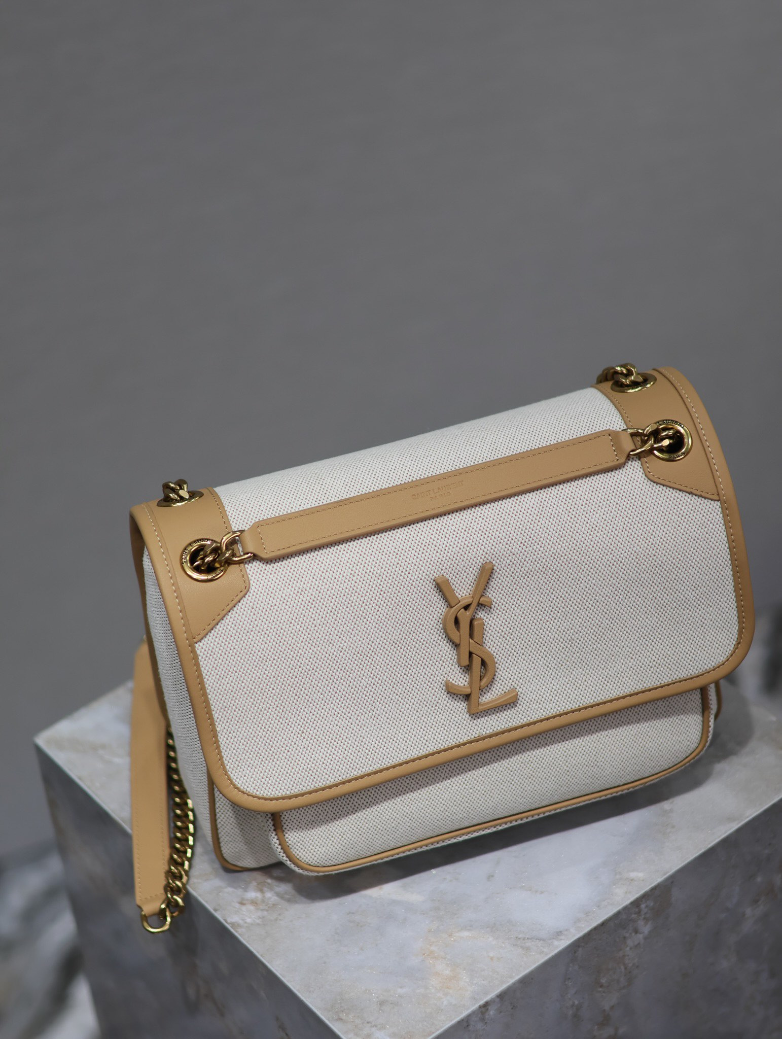 Y*L niki medium in calfskin cotton and linen 28x20x8.5cm