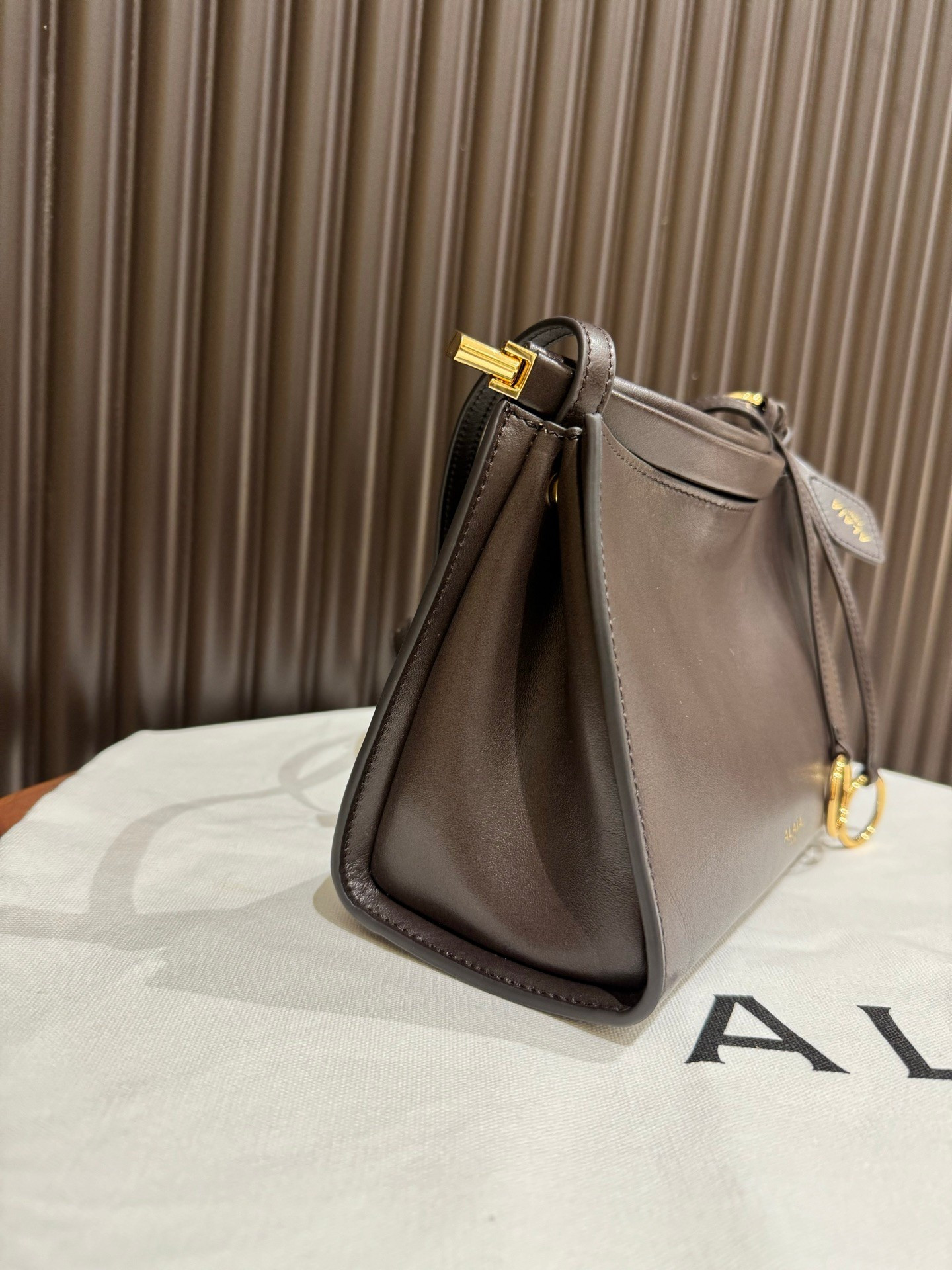 A1a1a LE CLICK SMALL SQUARE BAG 20x15x9cm