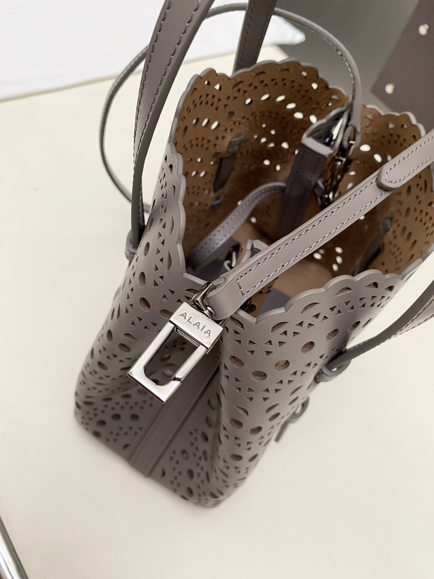 A1a1a Mina 20 bag In Vienne Wave 20x17x10cm