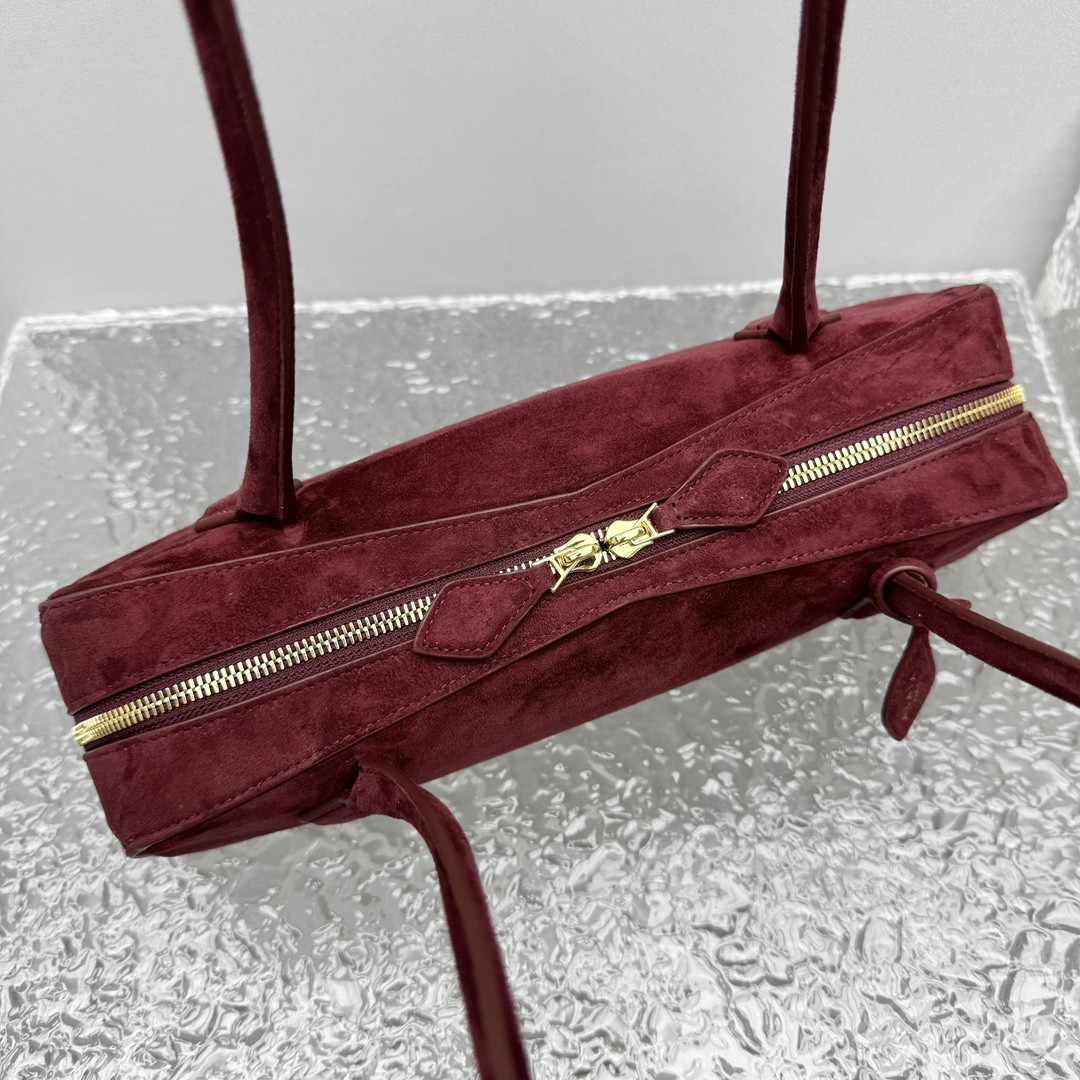 A1a1a LE TECKEL MEDIUM BAG 33x11x10cm