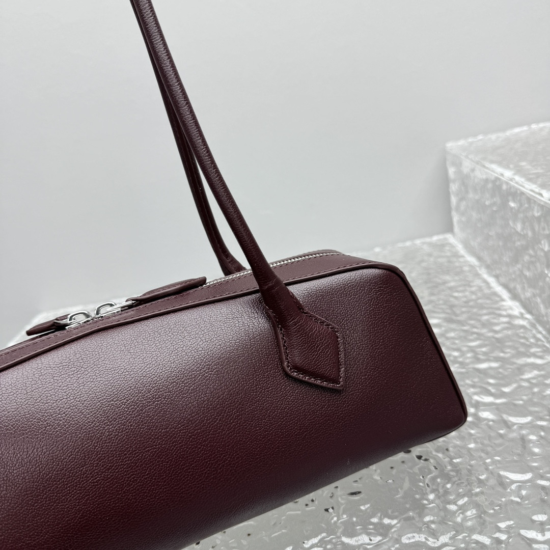 A1a1a LE TECKEL MEDIUM BAG 33x11x10cm