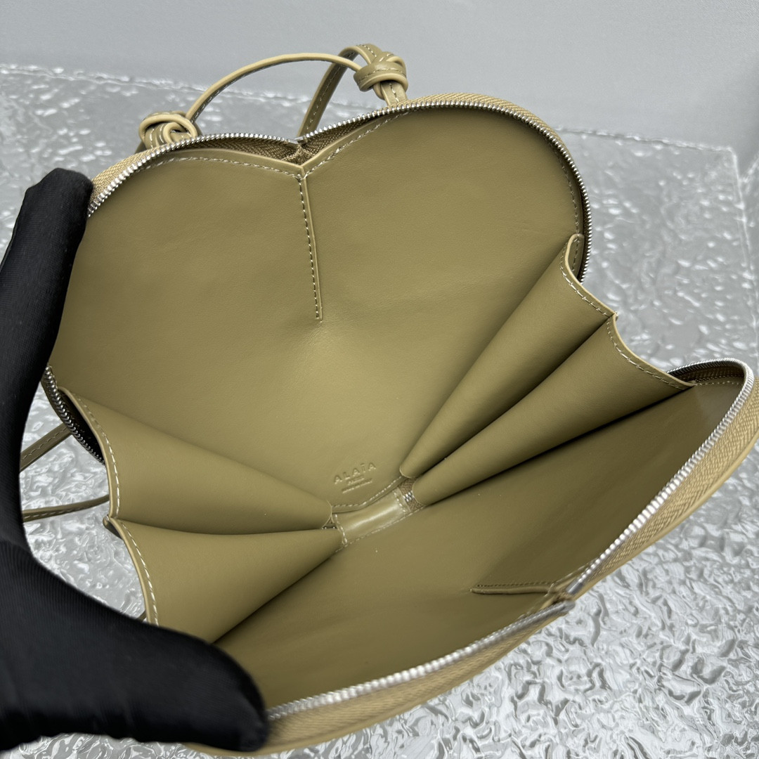 A1a1a Le Coeur Heart Bag 18.5x20.5x5cm