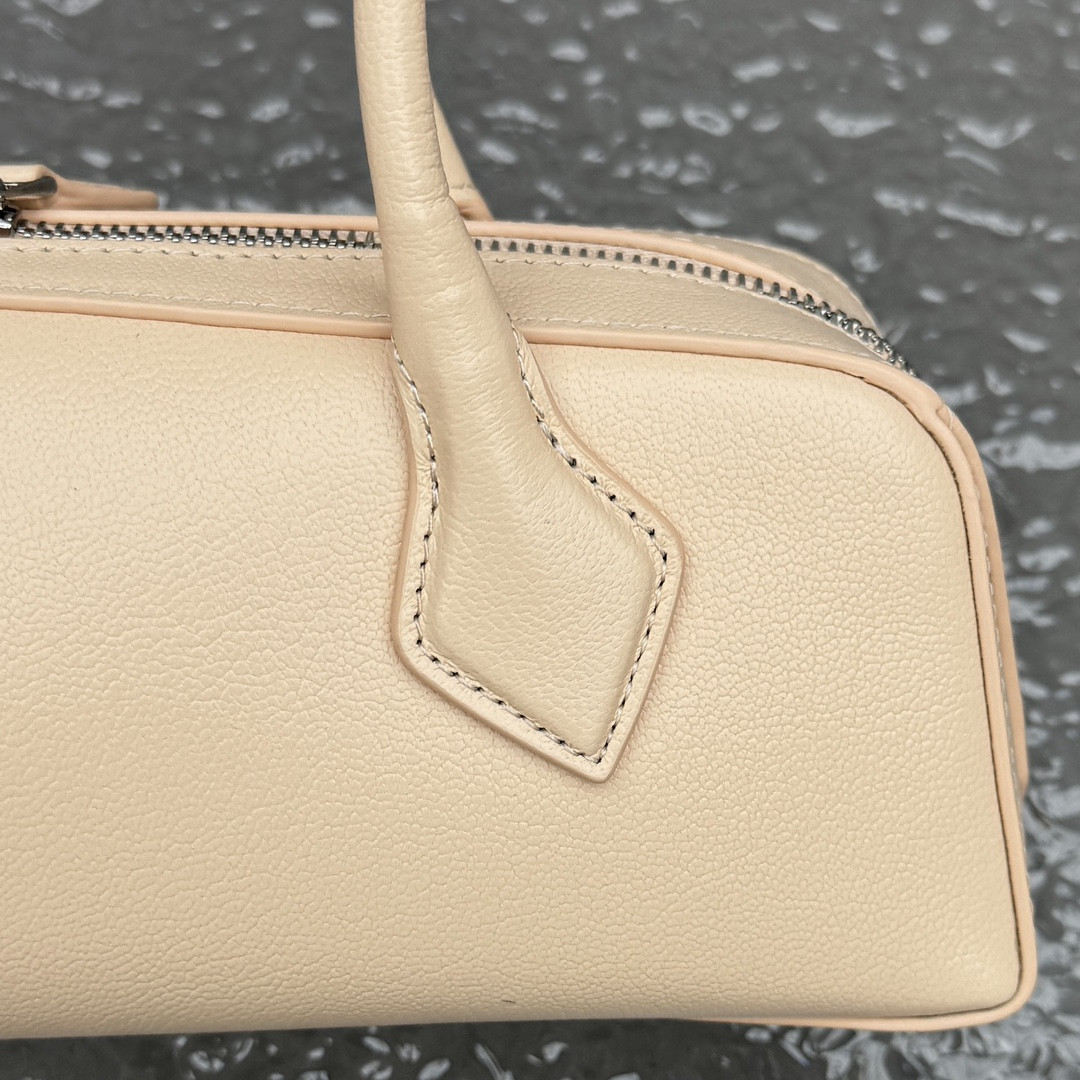 A1a1a LE TECKEL MEDIUM BAG 33x11x10cm