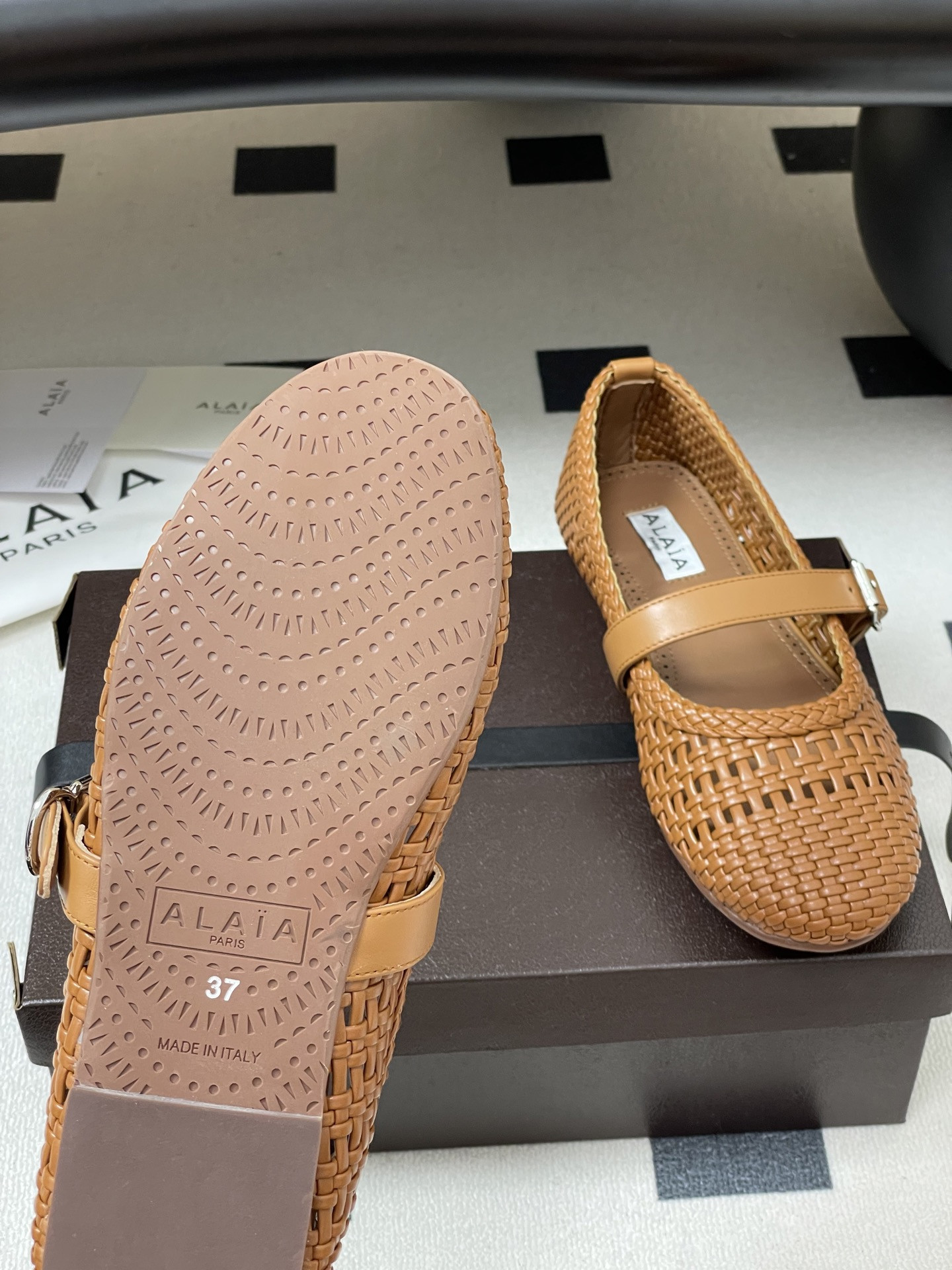 ua alaïa hollow woven mary jane flats(cusT0mized size 7-10 days production time)