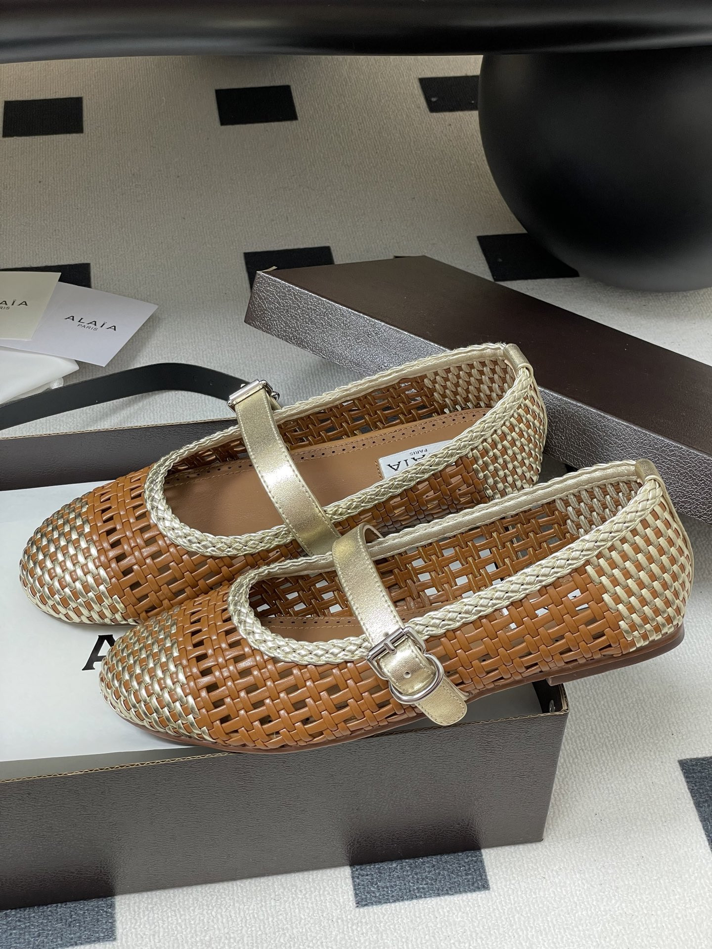 ua alaïa hollow woven mary jane flats(cusT0mized size 7-10 days production time)