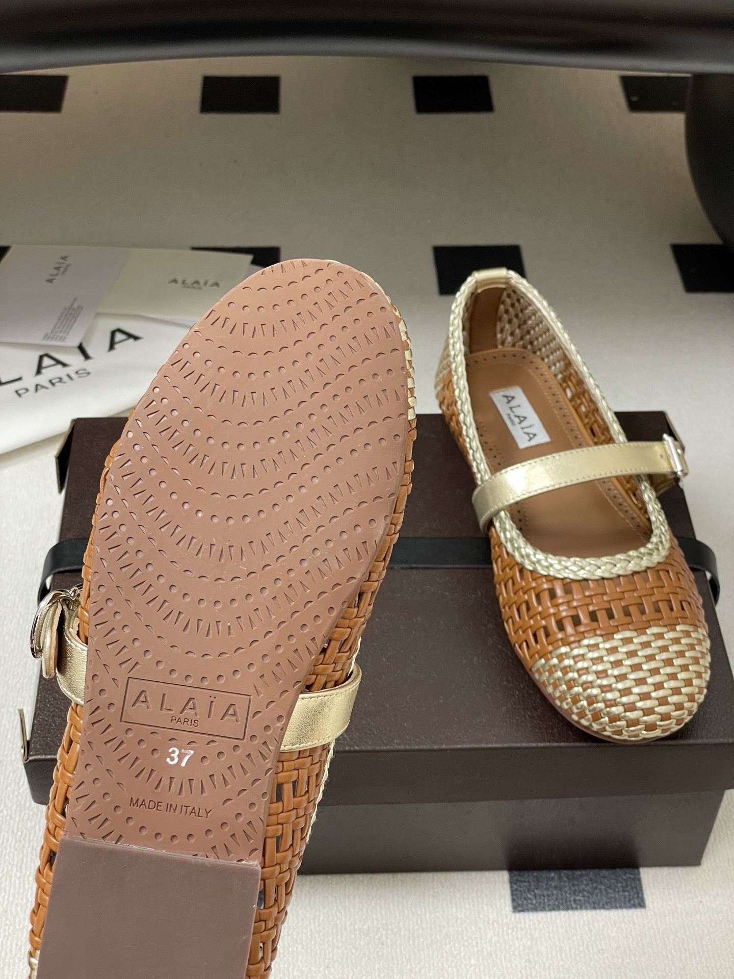 ua alaïa hollow woven mary jane flats(cusT0mized size 7-10 days production time)