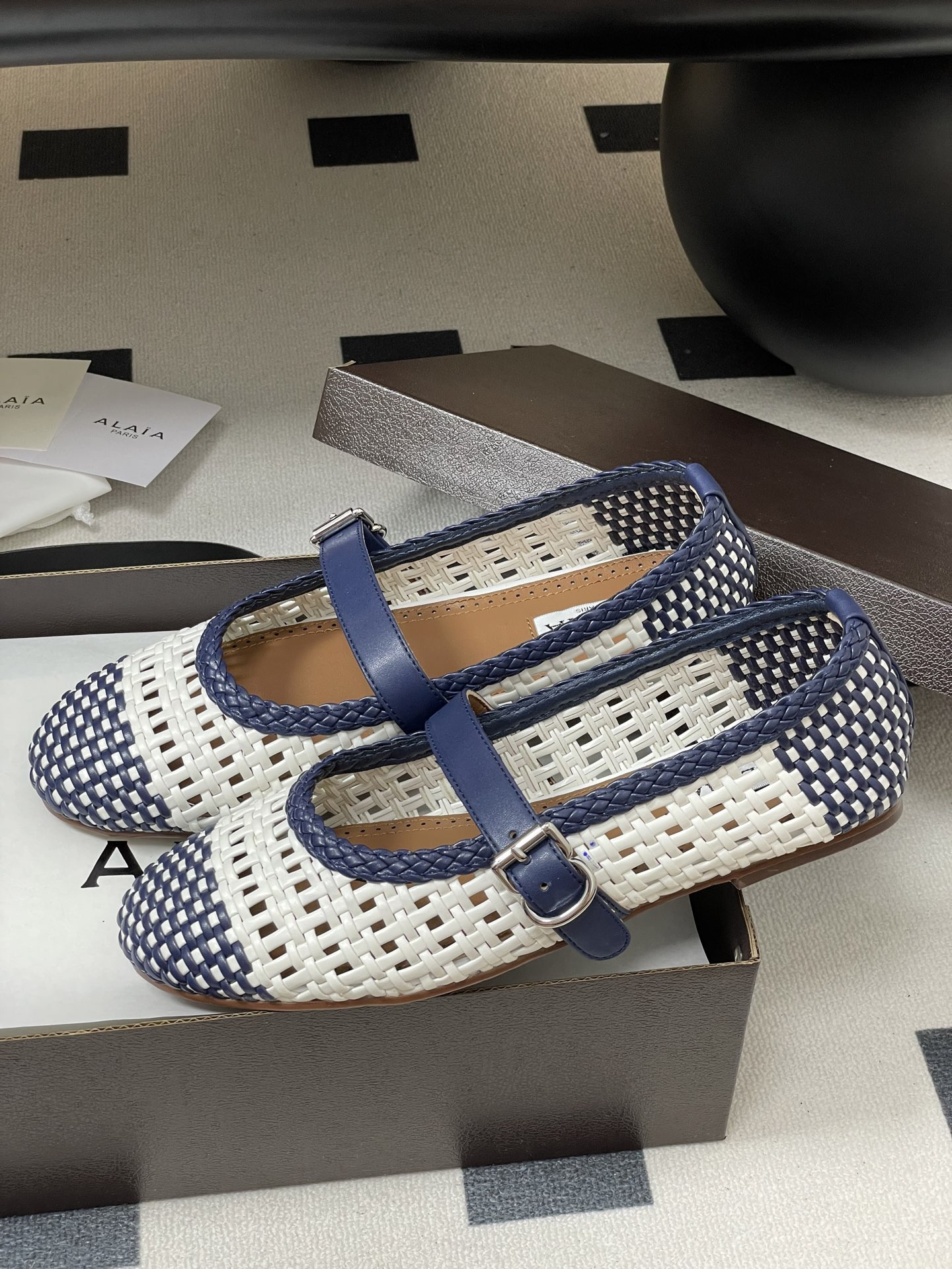 ua alaïa hollow woven mary jane flats(cusT0mized size 7-10 days production time)