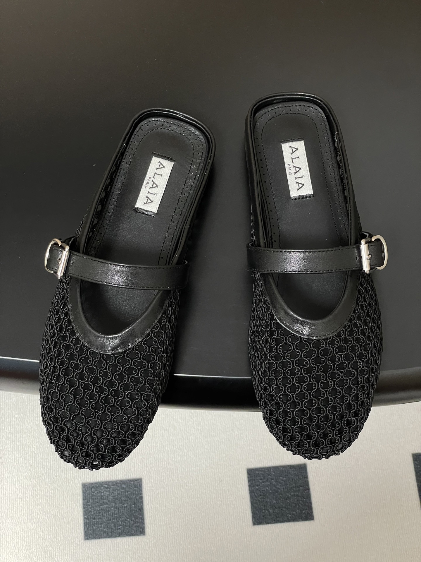ua a1a1a flat mules(cusT0mized size 7-10 days production time)
