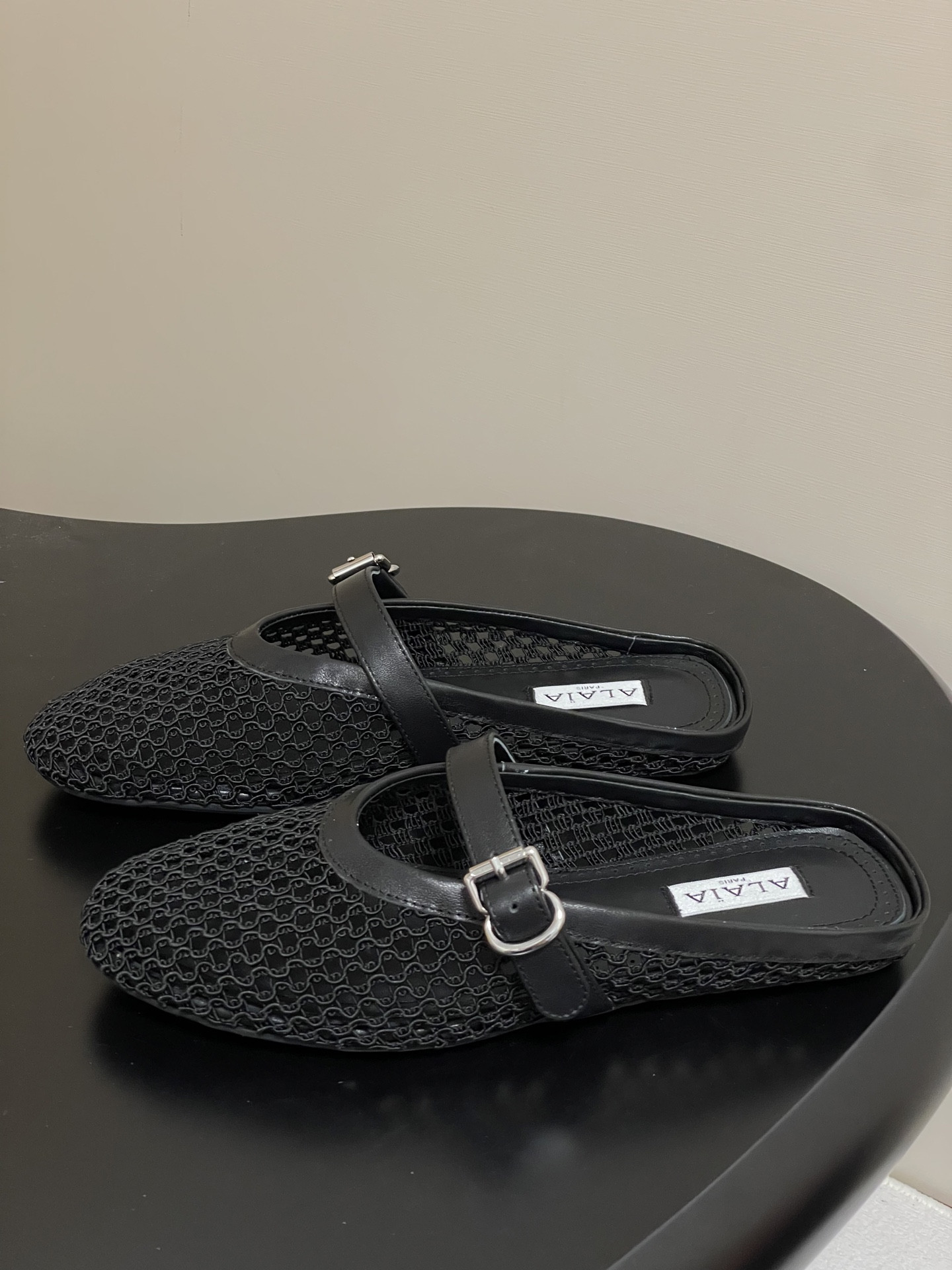 ua a1a1a flat mules(cusT0mized size 7-10 days production time)