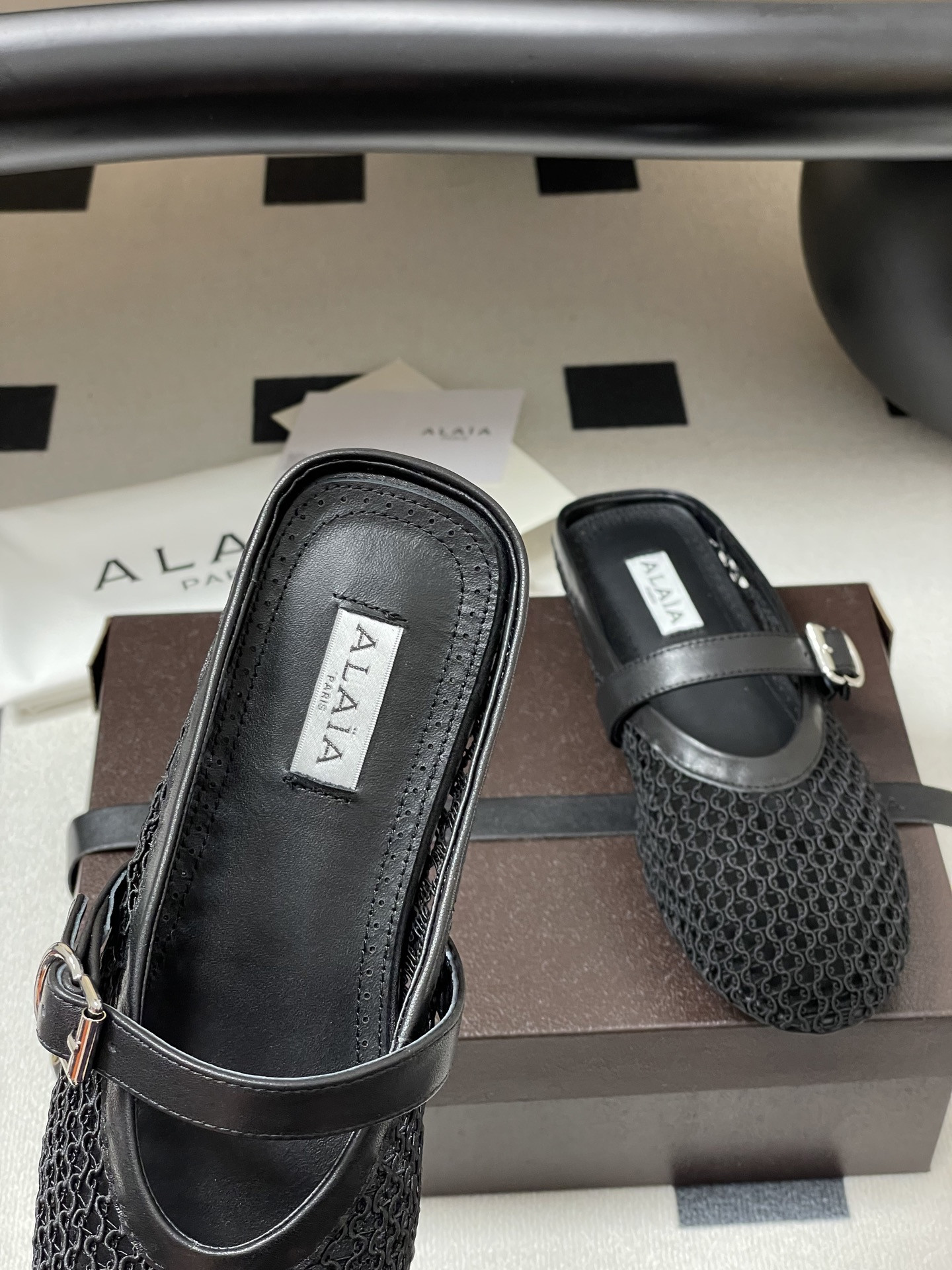 ua a1a1a flat mules(cusT0mized size 7-10 days production time)