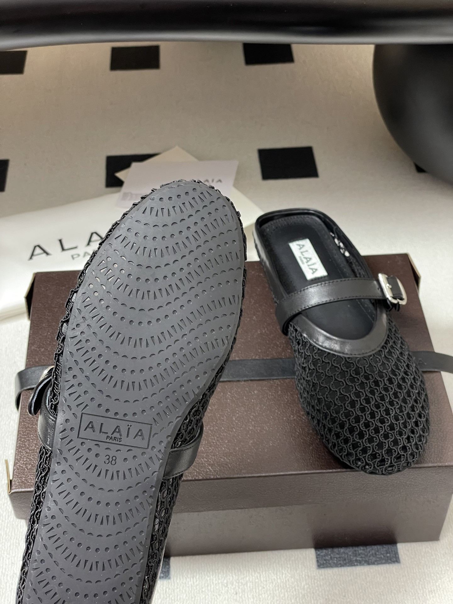 ua a1a1a flat mules(cusT0mized size 7-10 days production time)