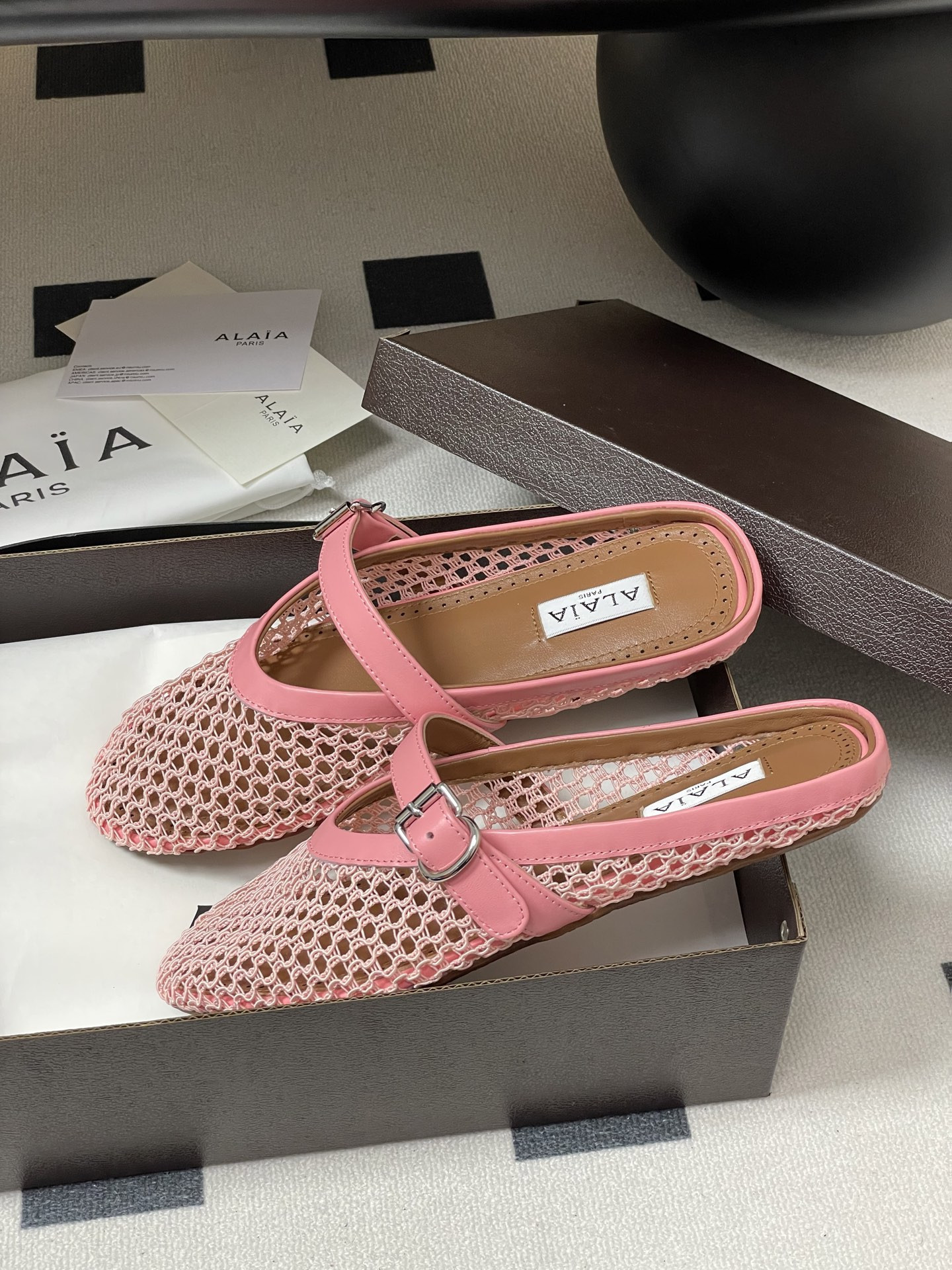 ua a1a1a flat mules(cusT0mized size 7-10 days production time)