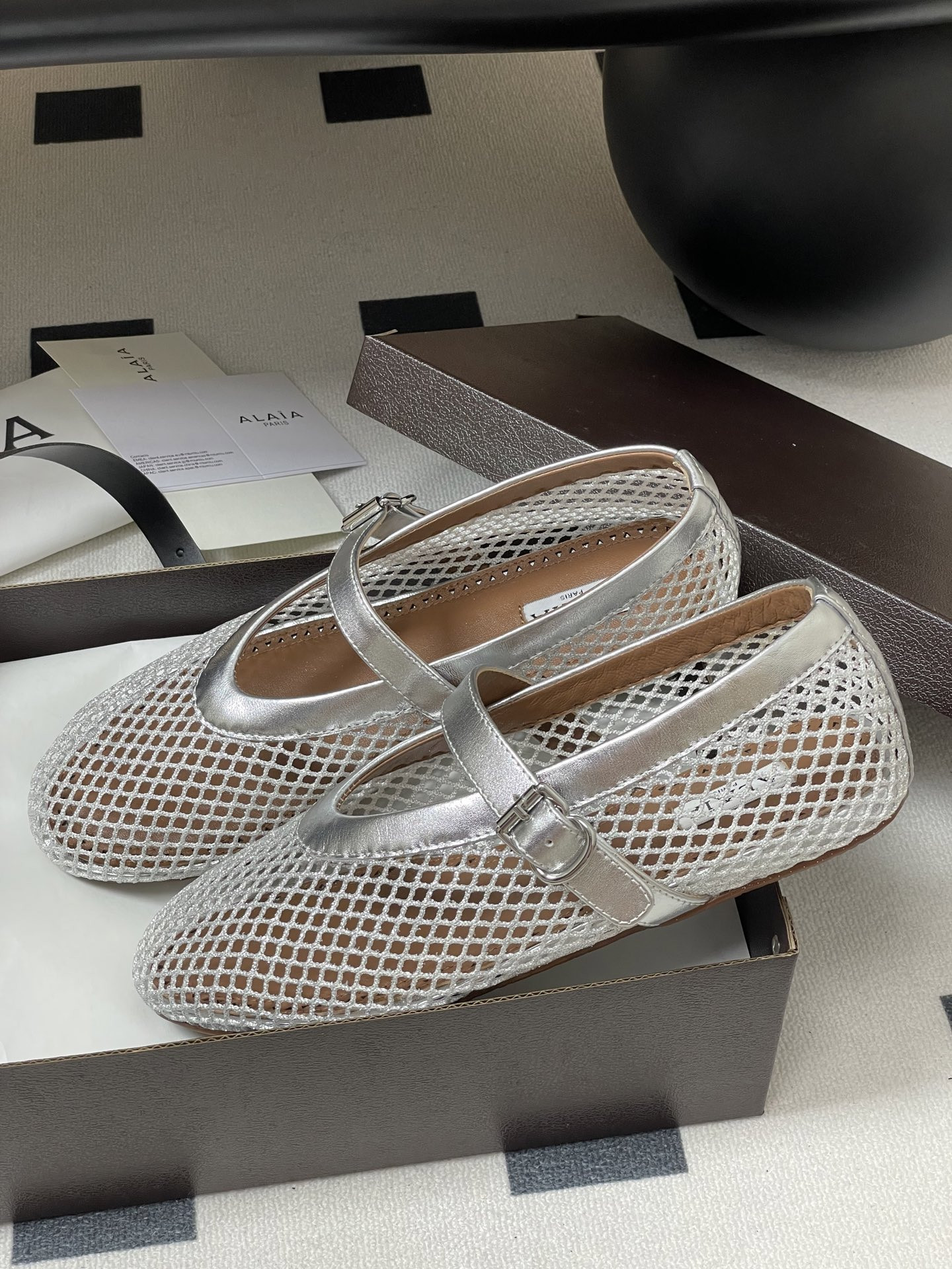UA A1a1a BALLET FLATS IN FISHNET