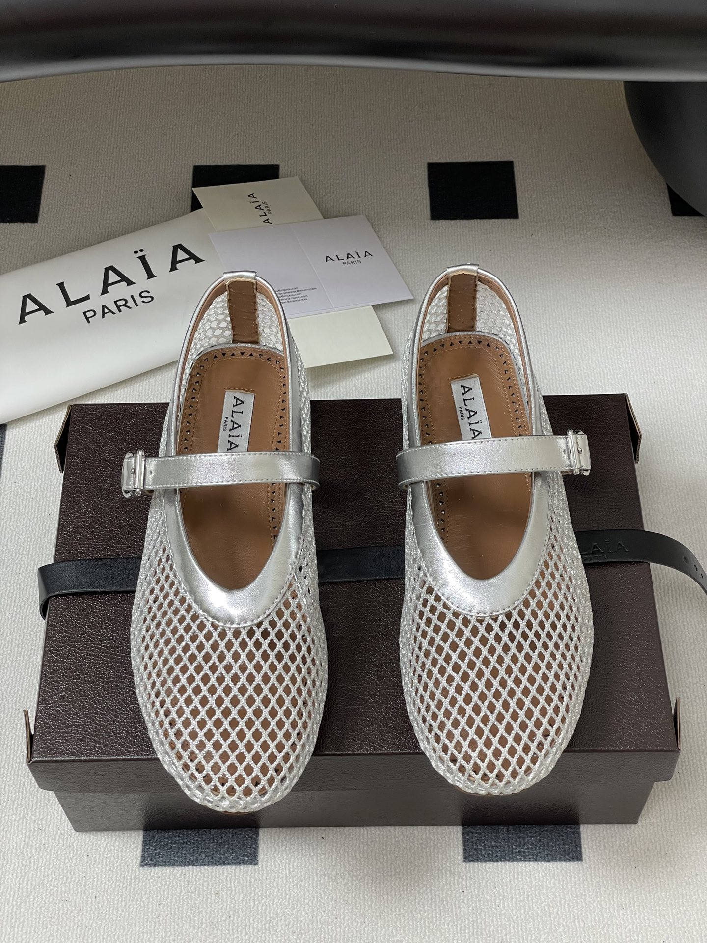 UA A1a1a BALLET FLATS IN FISHNET