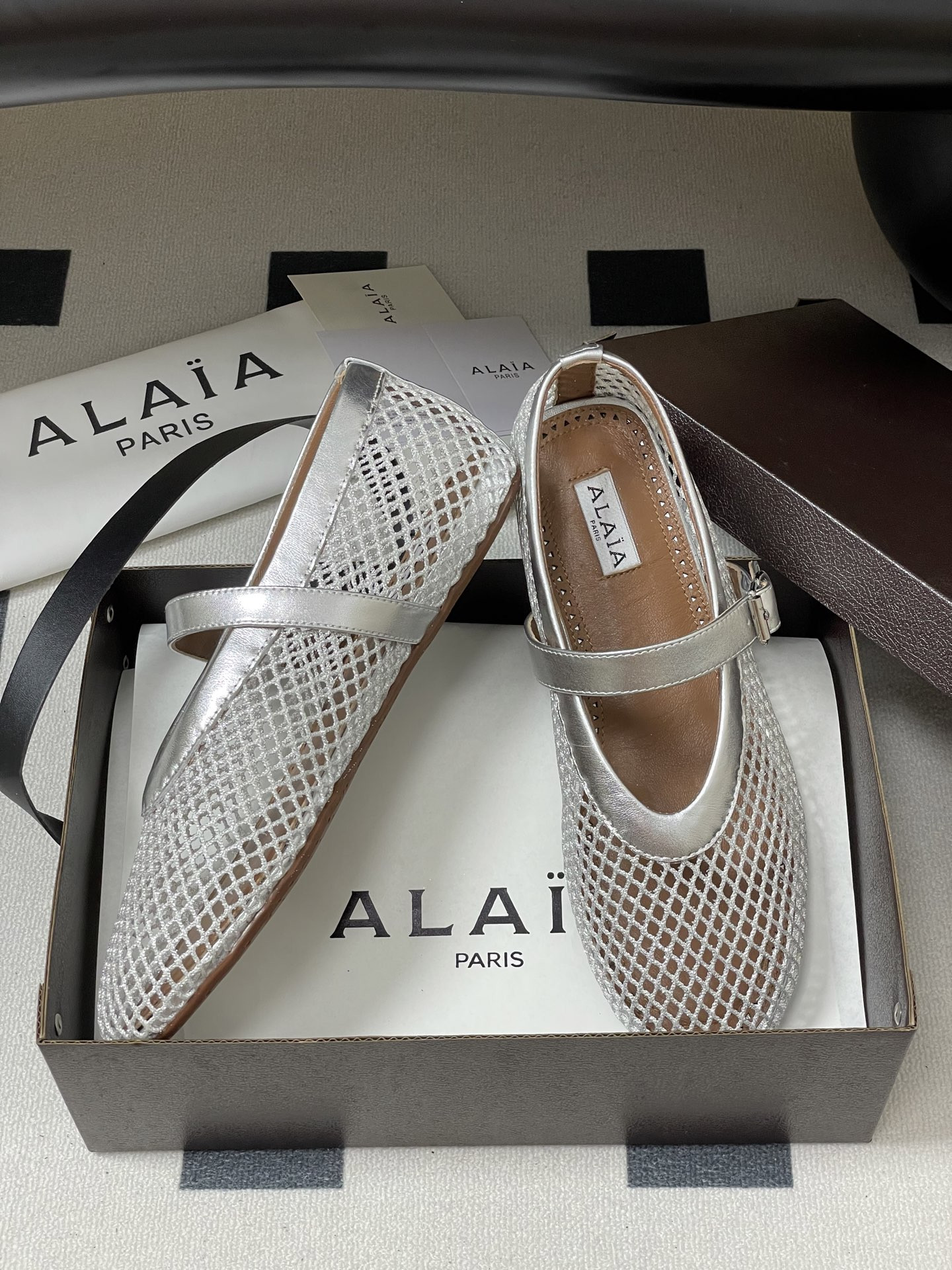 UA A1a1a BALLET FLATS IN FISHNET