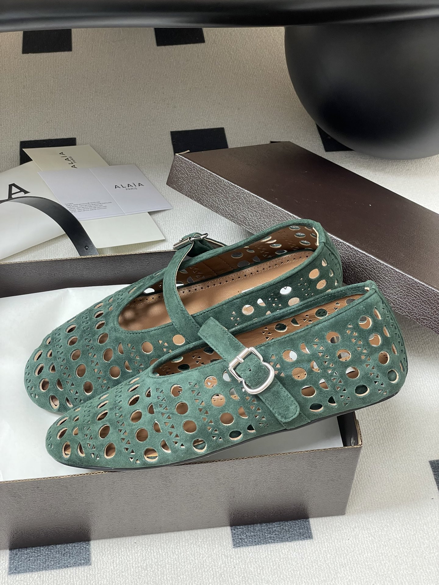 ua alaÏa vienne ballet flats(cusT0mized size 7-10 days production time)
