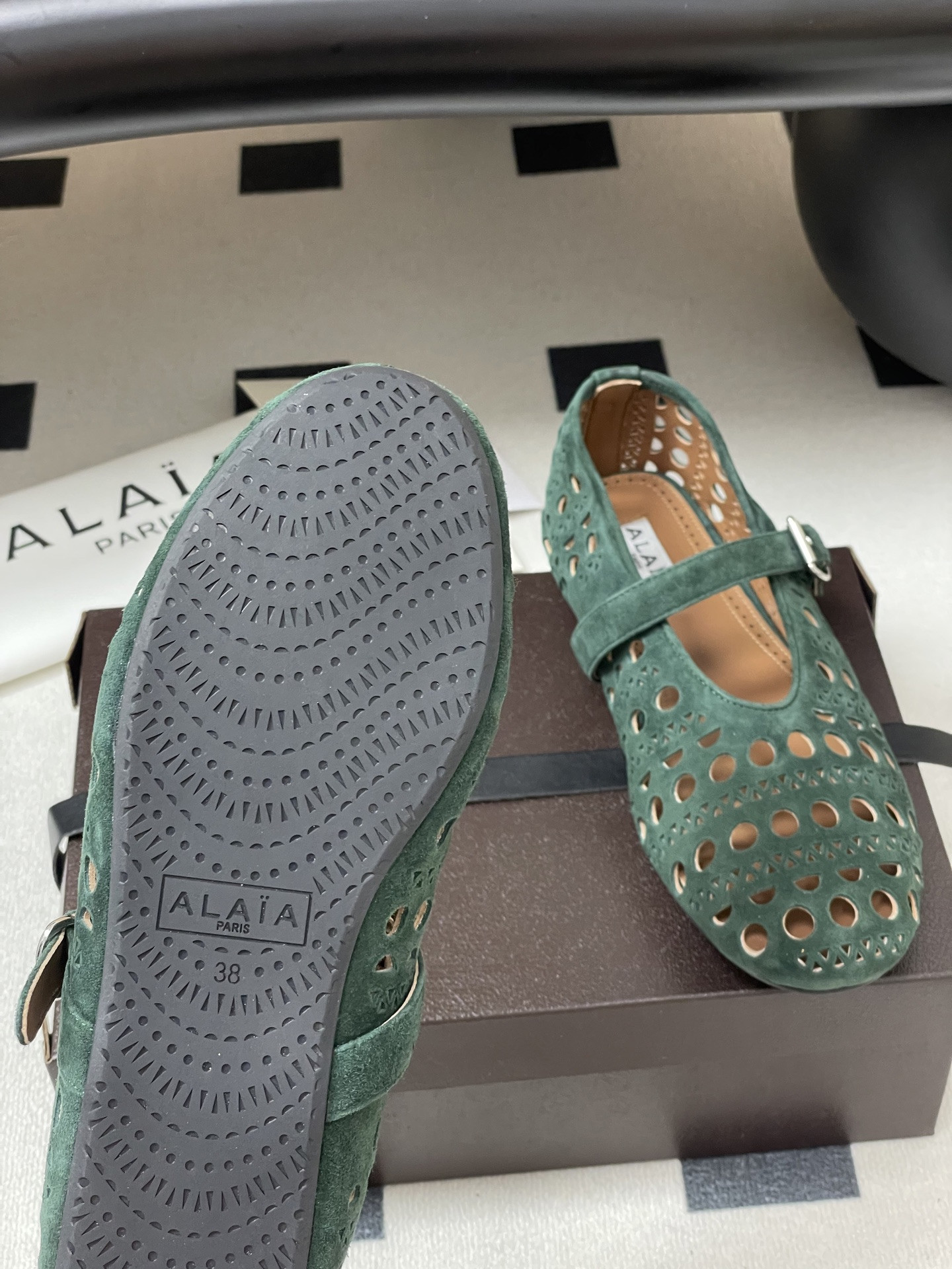 ua alaÏa vienne ballet flats(cusT0mized size 7-10 days production time)