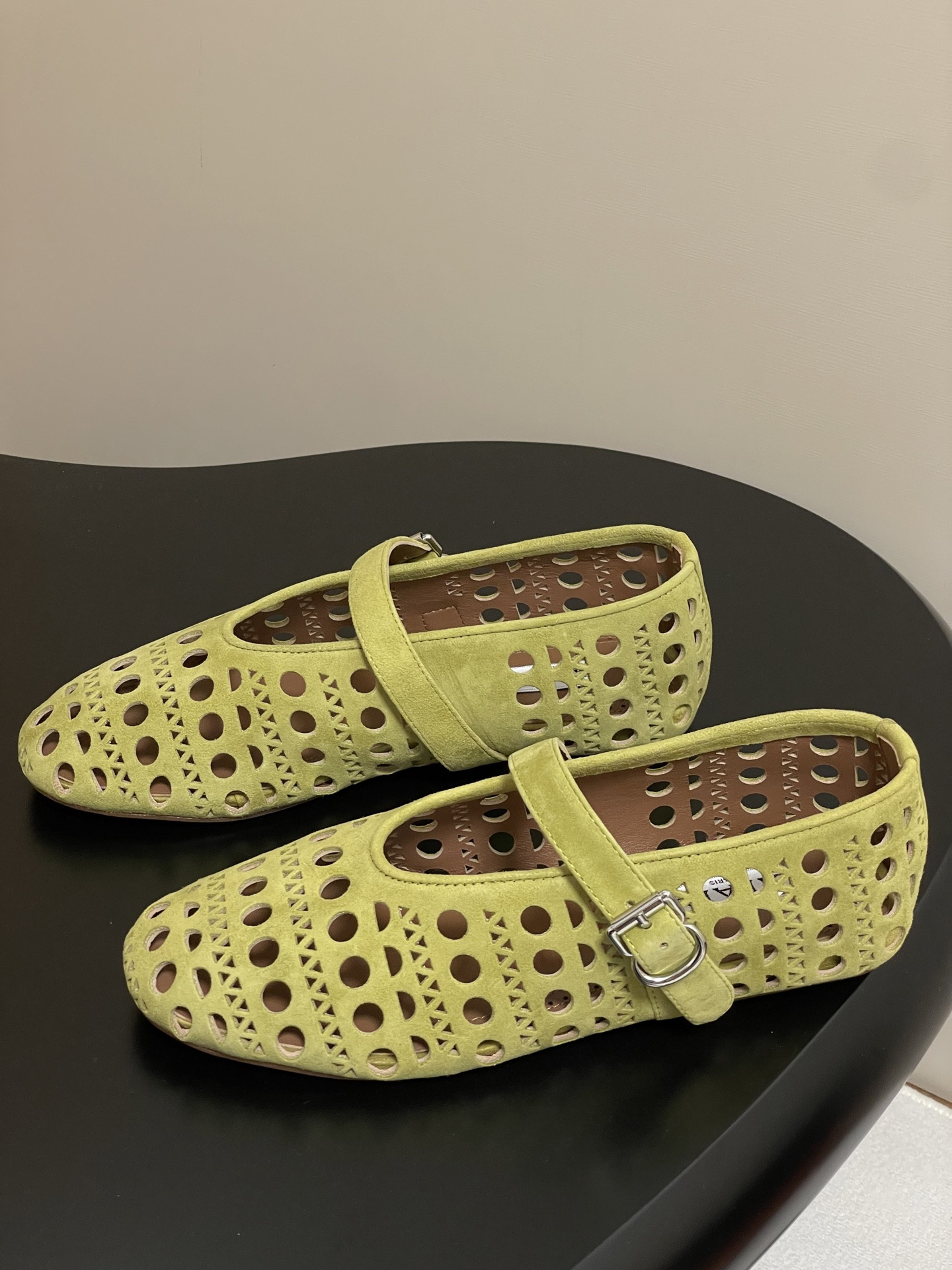 ua alaÏa vienne ballet flats(cusT0mized size 7-10 days production time)