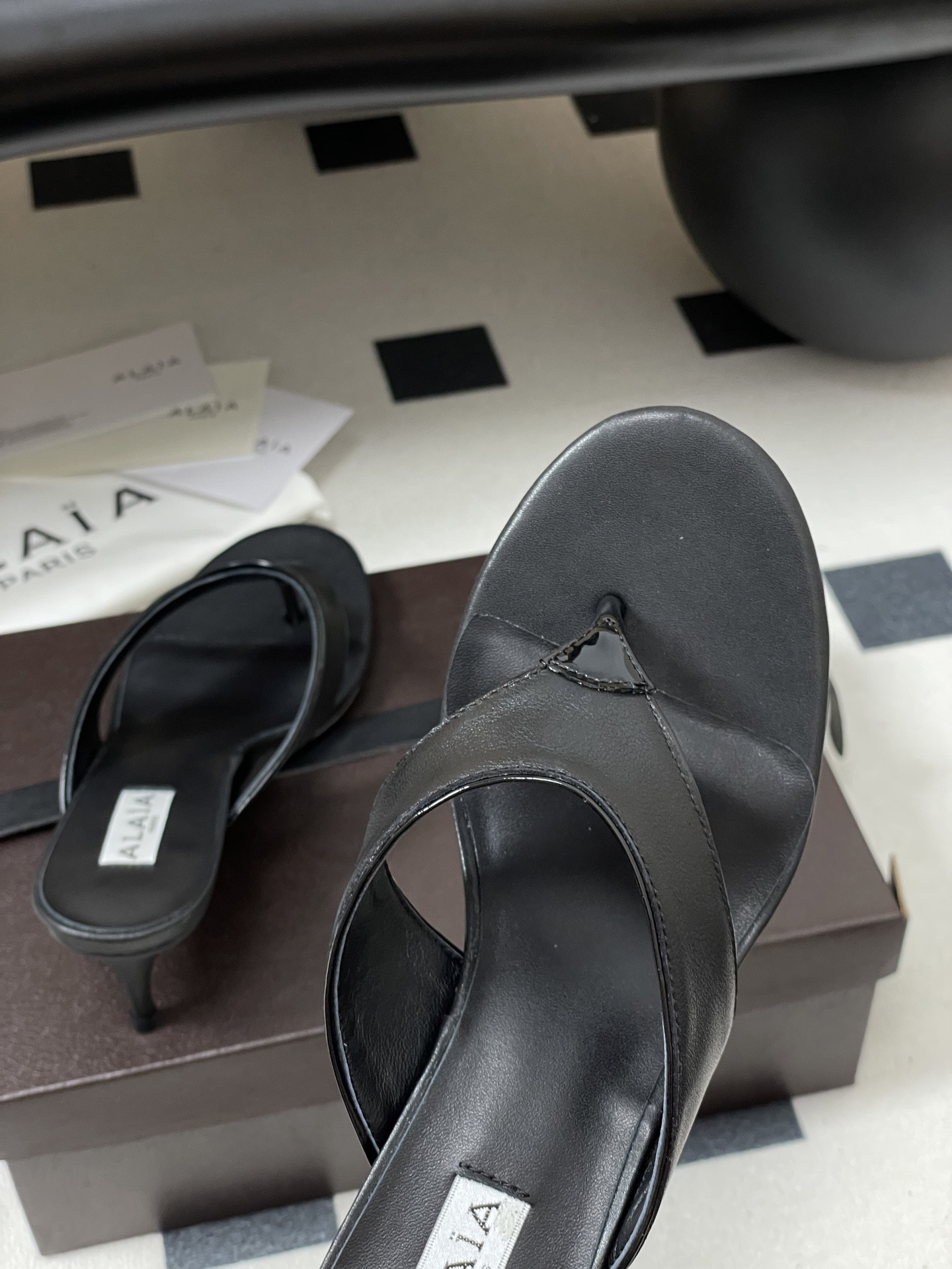 ua a1a1a triangle flat slides 5.5cm heel(cusT0mized size 7-10 days production time)