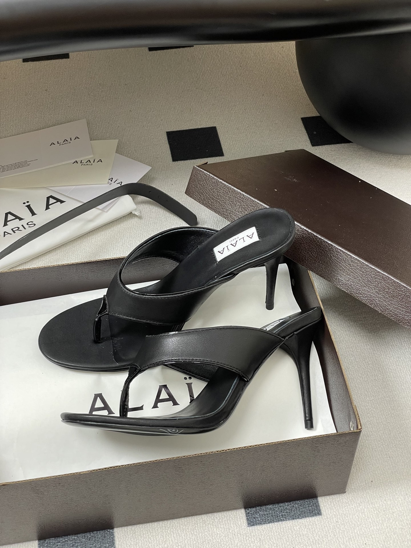 ua a1a1a triangle flat slides 9cm heel(cusT0mized size 7-10 days production time)