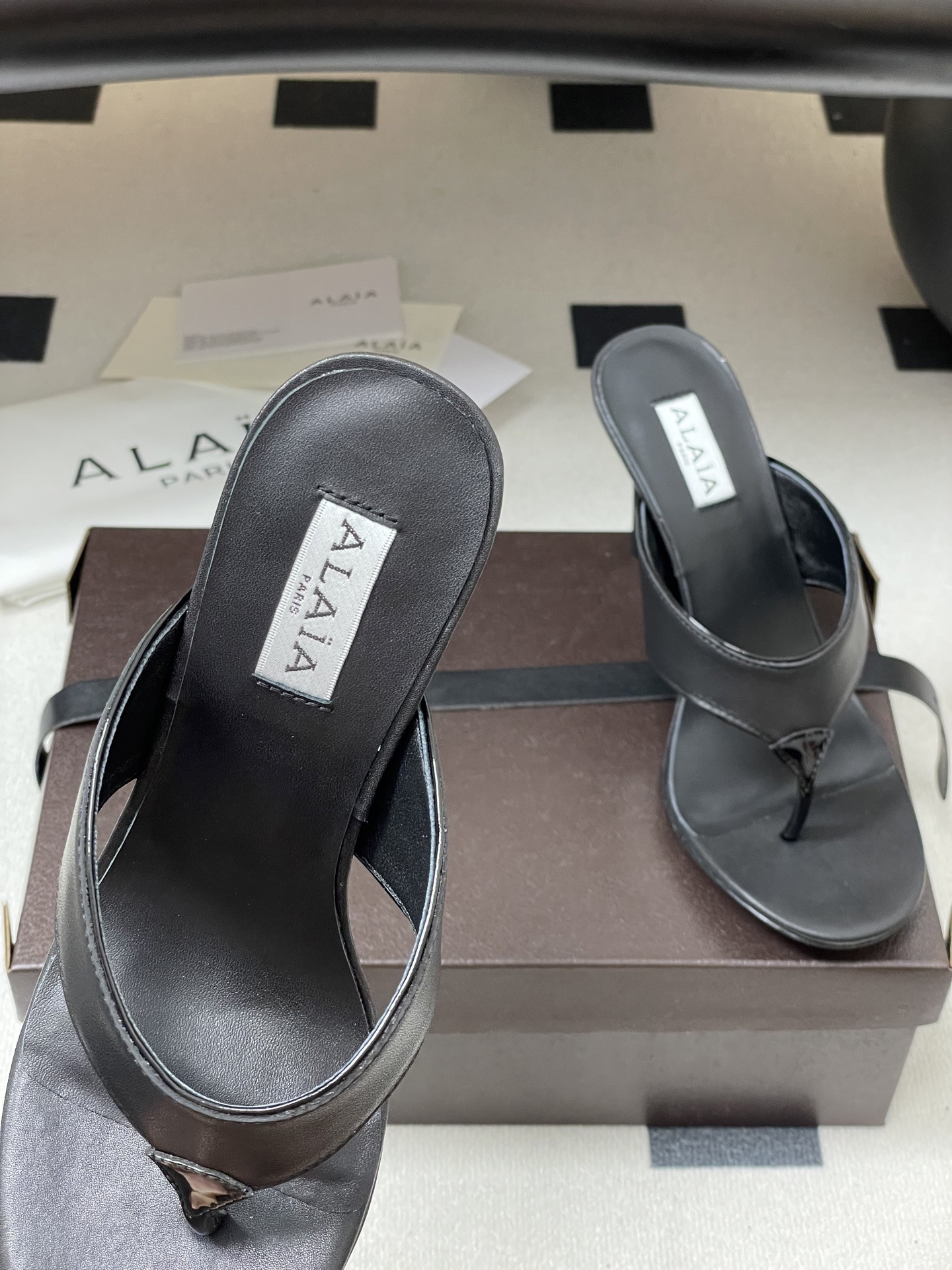 ua a1a1a triangle flat slides 9cm heel(cusT0mized size 7-10 days production time)