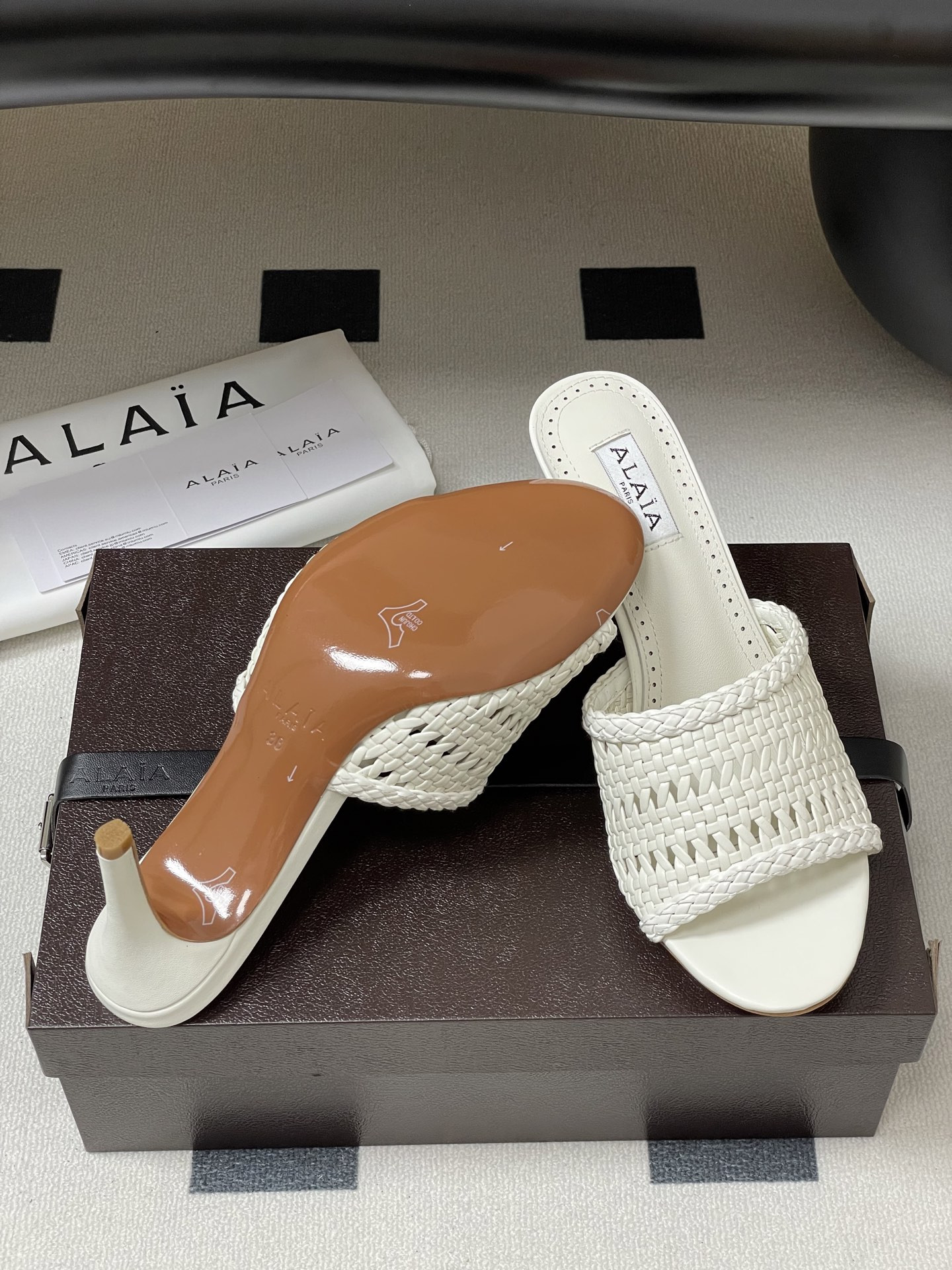 ua a1a1a heeled slippers 7cm heel(cusT0mized size 7-10 days production time)
