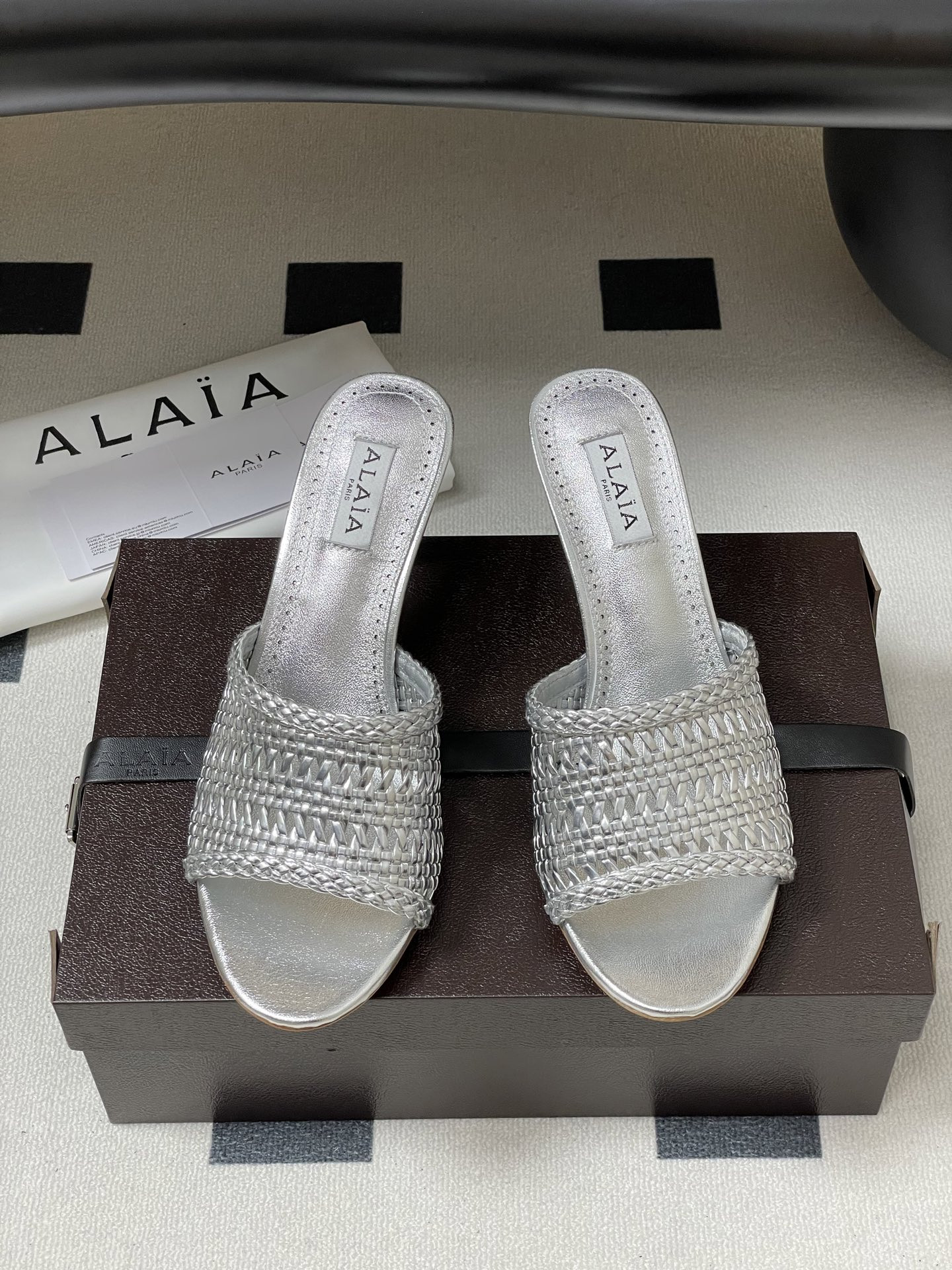 ua a1a1a heeled slippers 7cm heel(cusT0mized size 7-10 days production time)