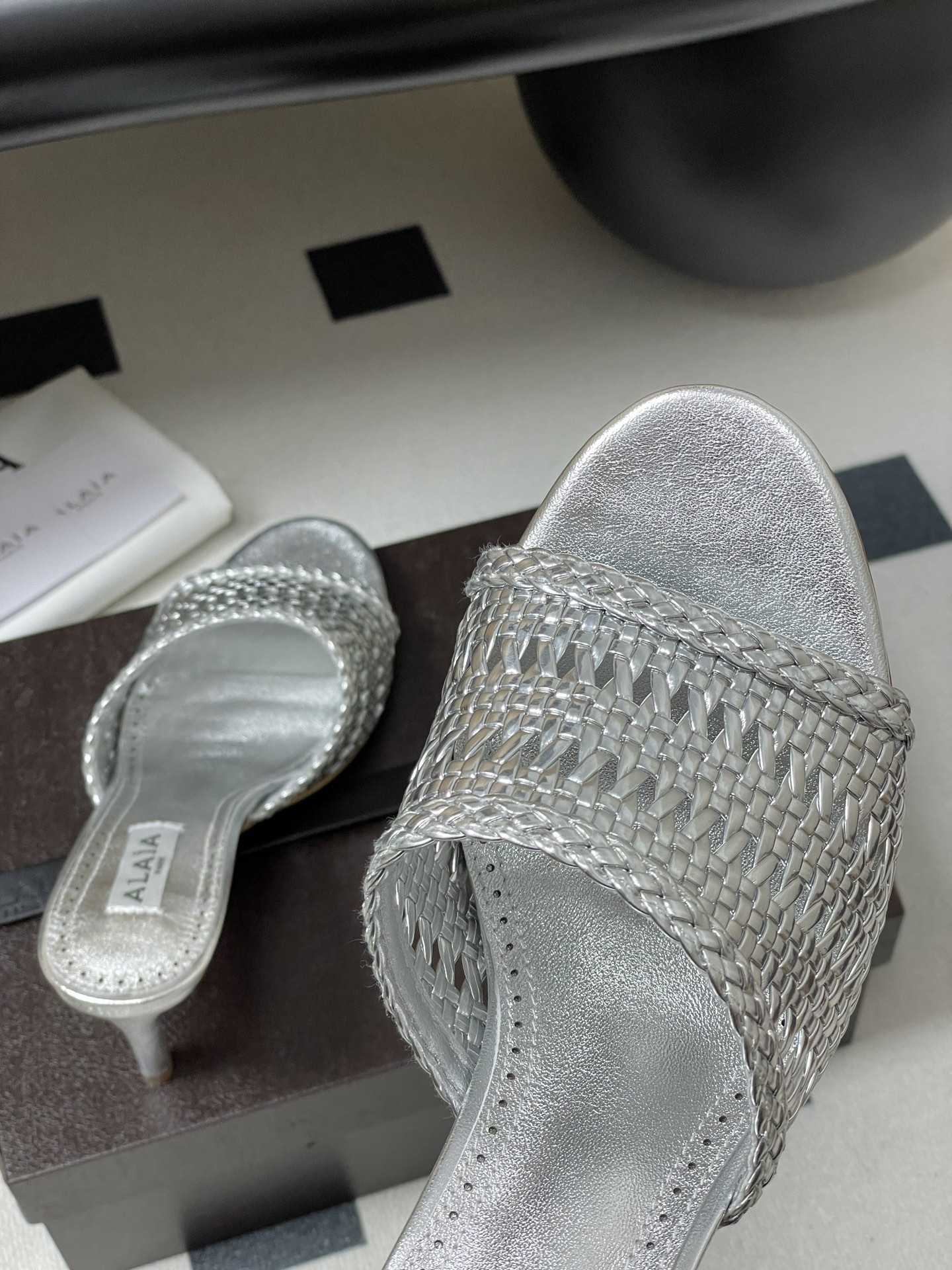 ua a1a1a heeled slippers 7cm heel(cusT0mized size 7-10 days production time)