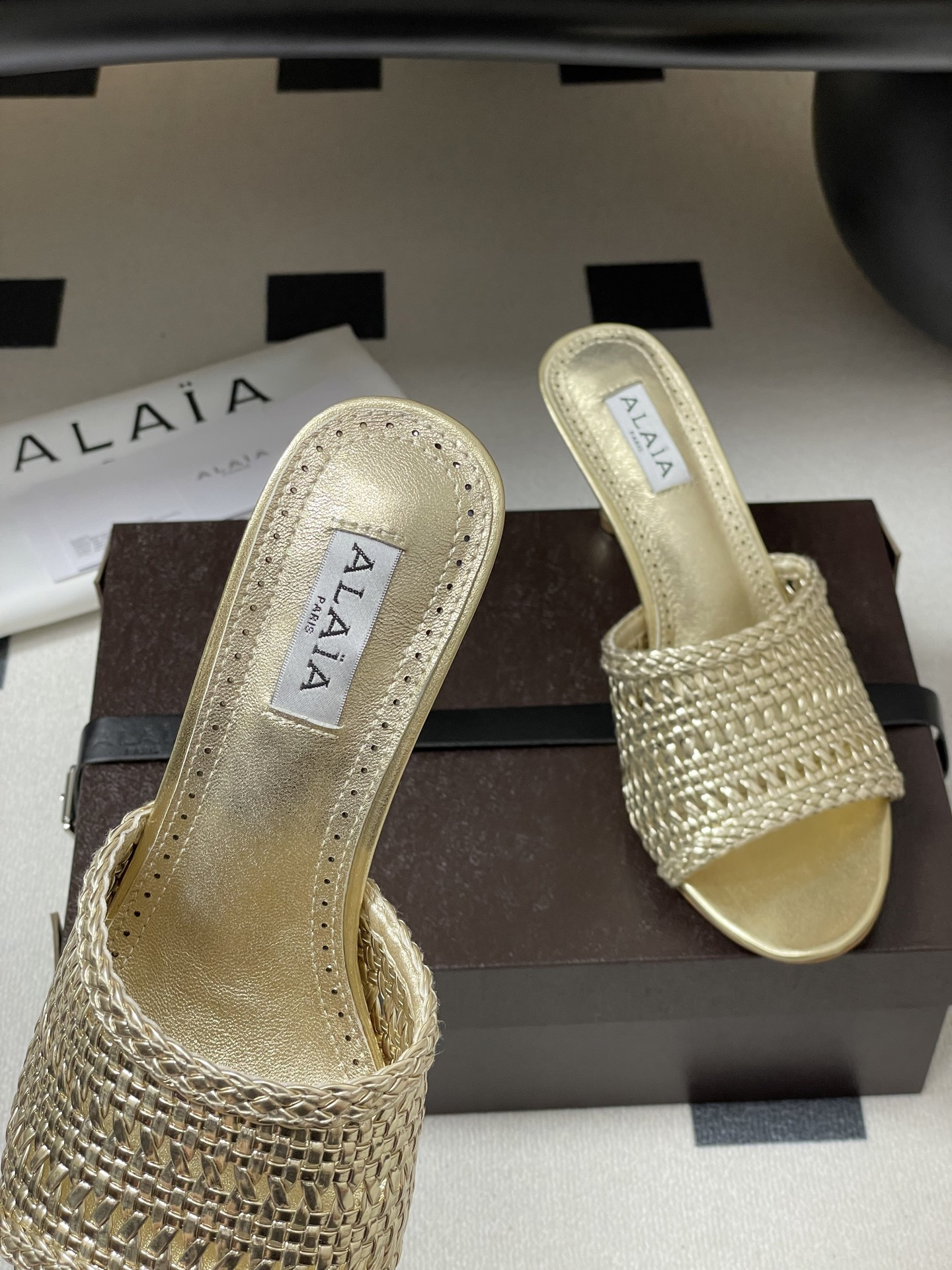 ua a1a1a heeled slippers 7cm heel(cusT0mized size 7-10 days production time)