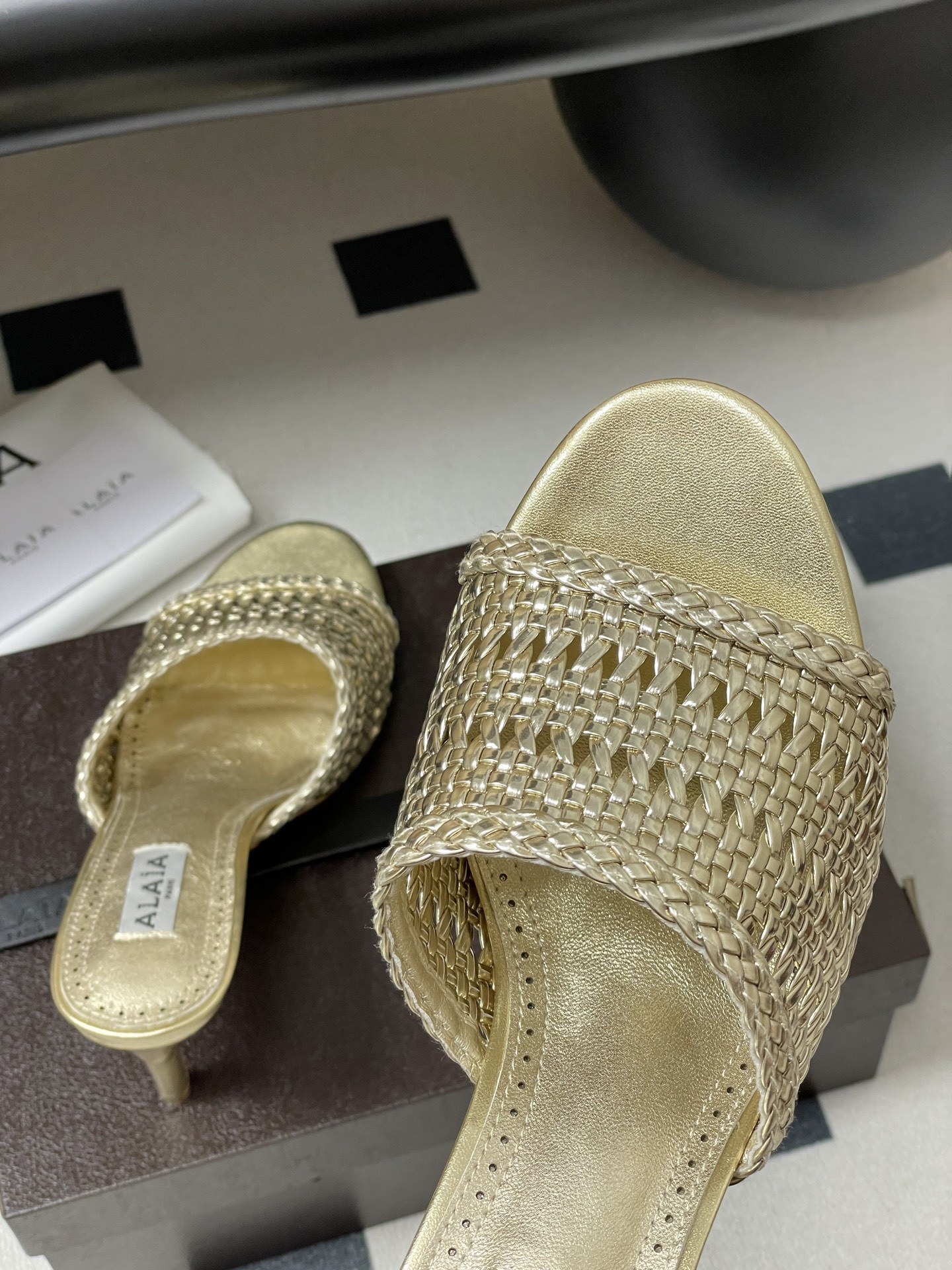 ua a1a1a heeled slippers 7cm heel(cusT0mized size 7-10 days production time)