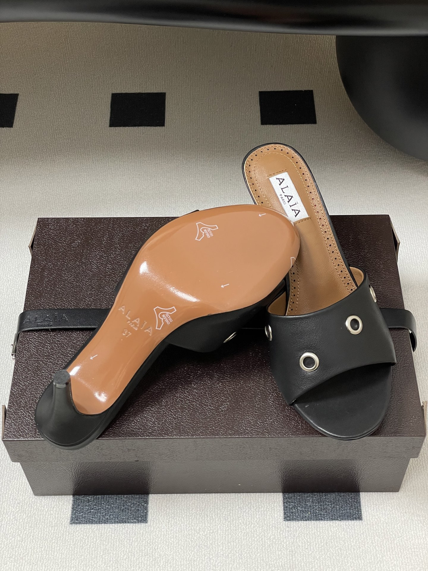 ua a1a1a ring eyelets slippers 7cm heel(cusT0mized size 7-10 days production time)