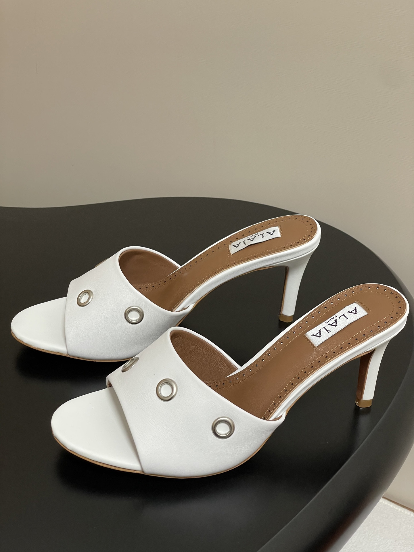 ua a1a1a ring eyelets slippers 7cm heel(cusT0mized size 7-10 days production time)