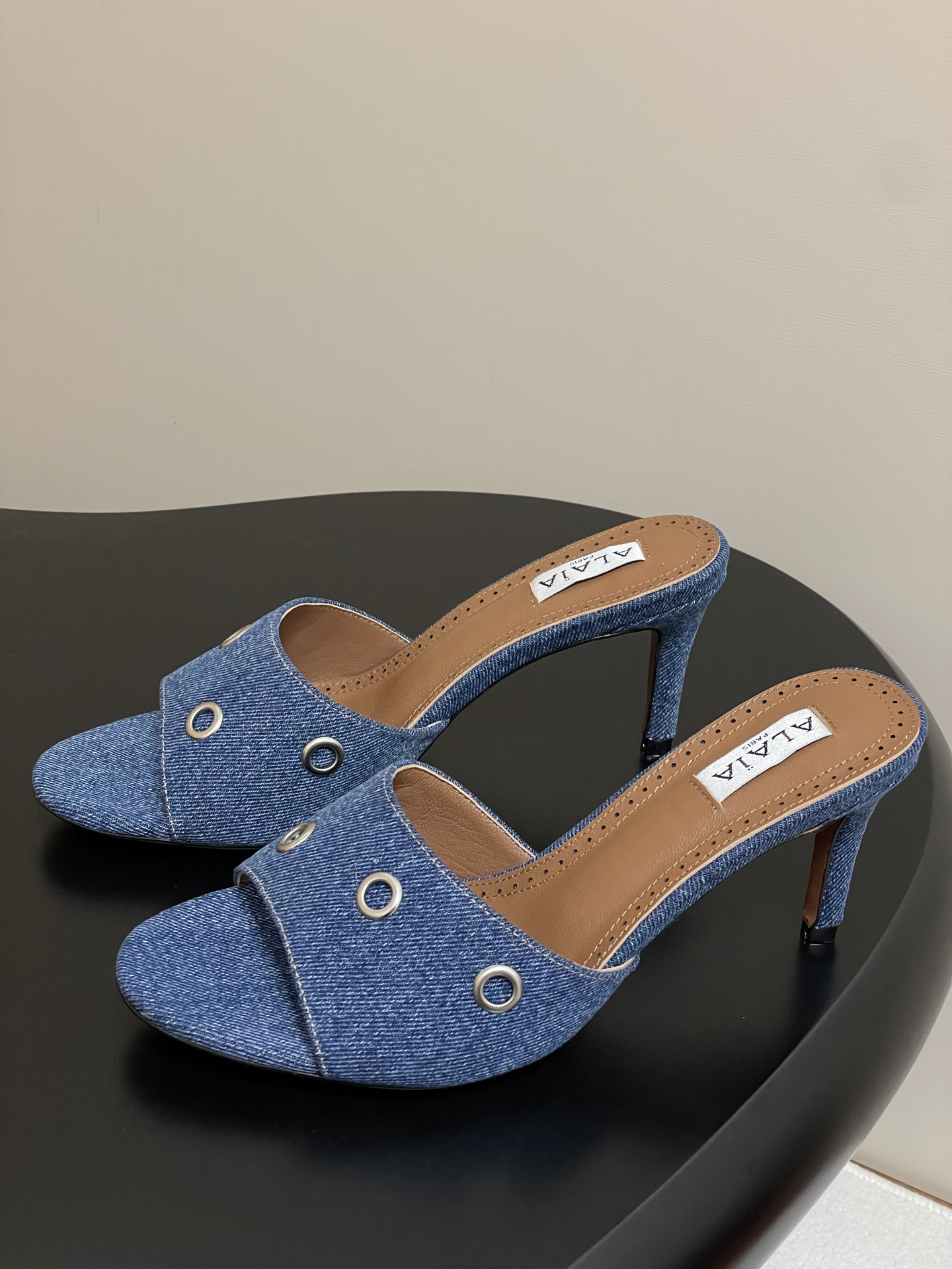 ua a1a1a ring eyelets slippers 7cm heel(cusT0mized size 7-10 days production time)
