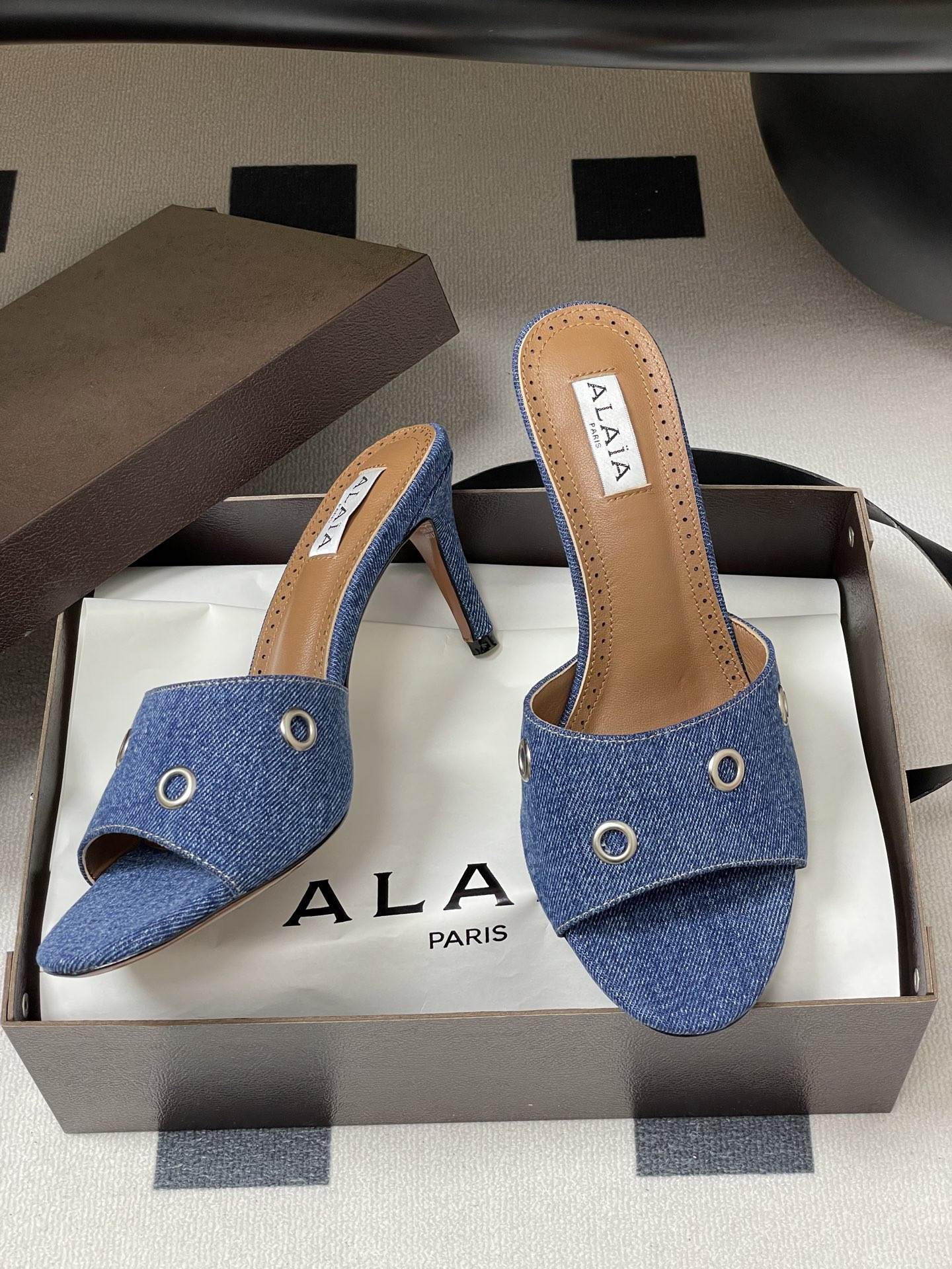 ua a1a1a ring eyelets slippers 7cm heel(cusT0mized size 7-10 days production time)