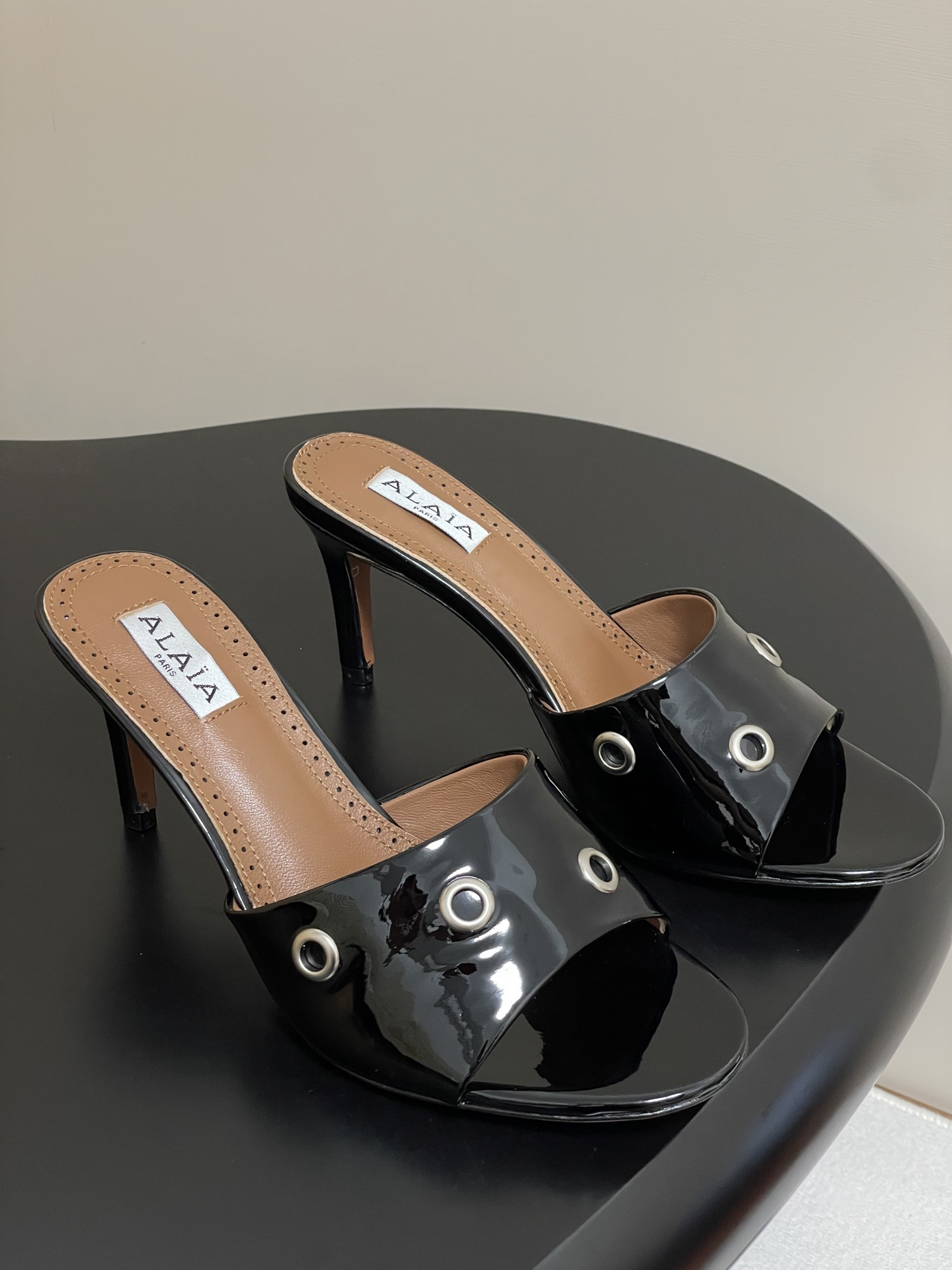 ua a1a1a ring eyelets slippers 7cm heel(cusT0mized size 7-10 days production time)