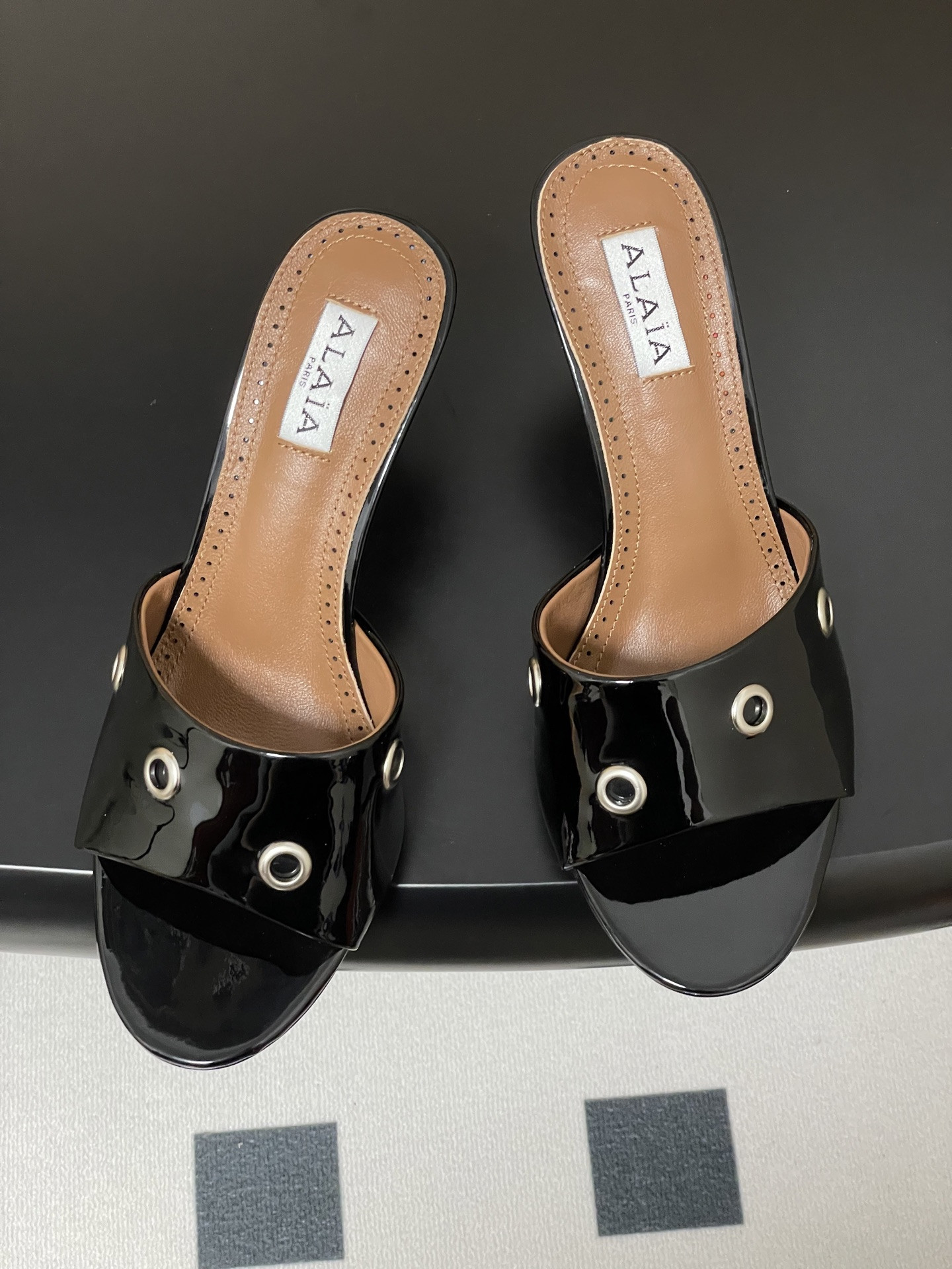 ua a1a1a ring eyelets slippers 7cm heel(cusT0mized size 7-10 days production time)