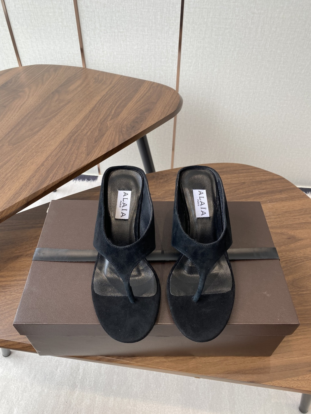 ua a1a1a wedge cube satin sandal(cusT0mized size 7-10 days production time)