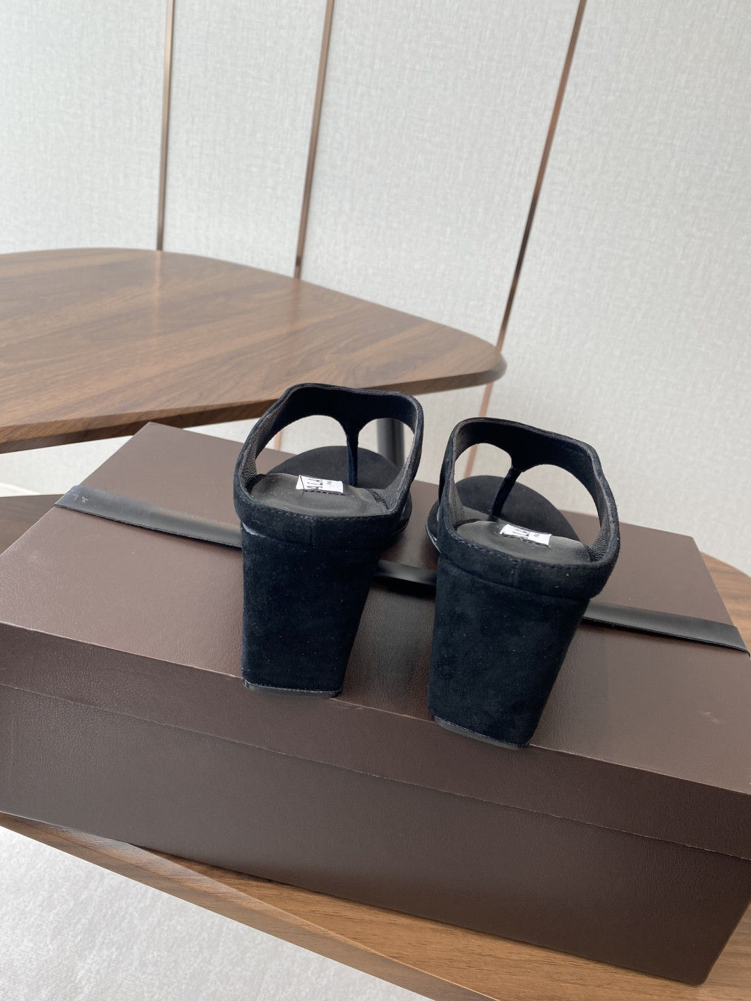 ua a1a1a wedge cube satin sandal(cusT0mized size 7-10 days production time)